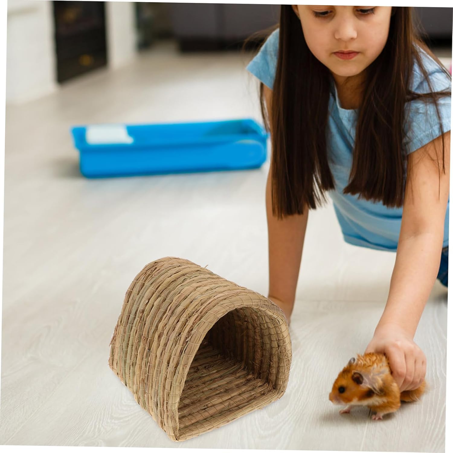 Toddmomy Natural Straw Woven Nest Bed Pet Nesting Box for Small Animals Chicken Laying House Safe Comfortable Coop