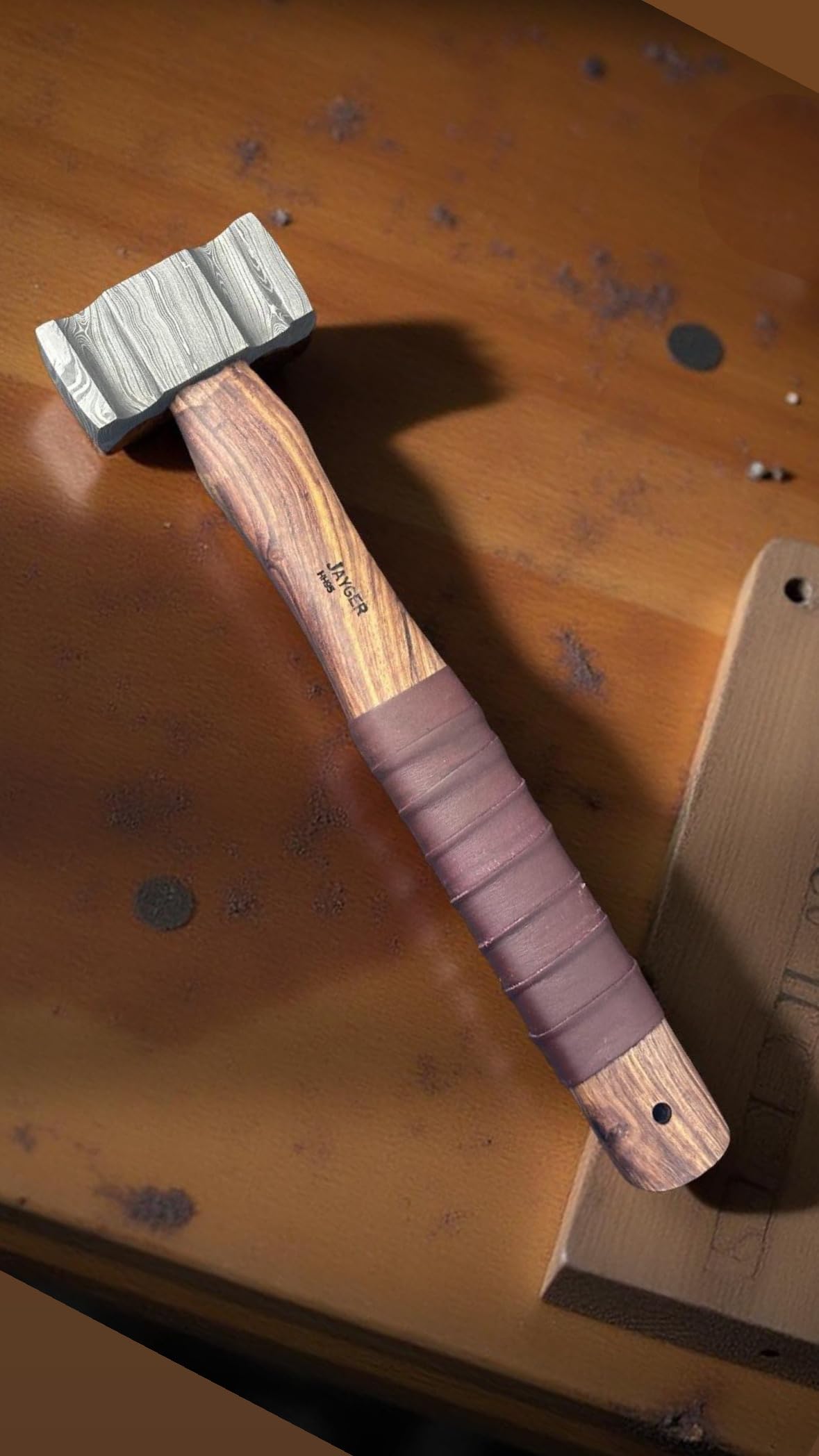 Martillo de acero de Damasco hecho a mano, mango de madera, agarre de cuero, herrero, 22 0z, acero plegado totalmente funcional con capas verdaderas,