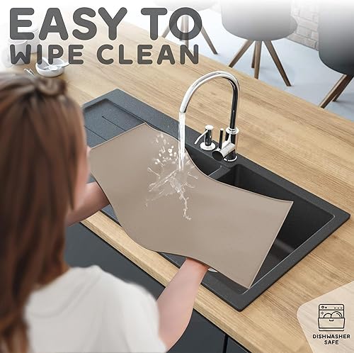 Miniatura 7 de PetHappily Tapete de comida para perros  Tapete grande de silicona de 28 x 18 pulgadas, bordes elevados para alimentos y agua para evitar derrames,