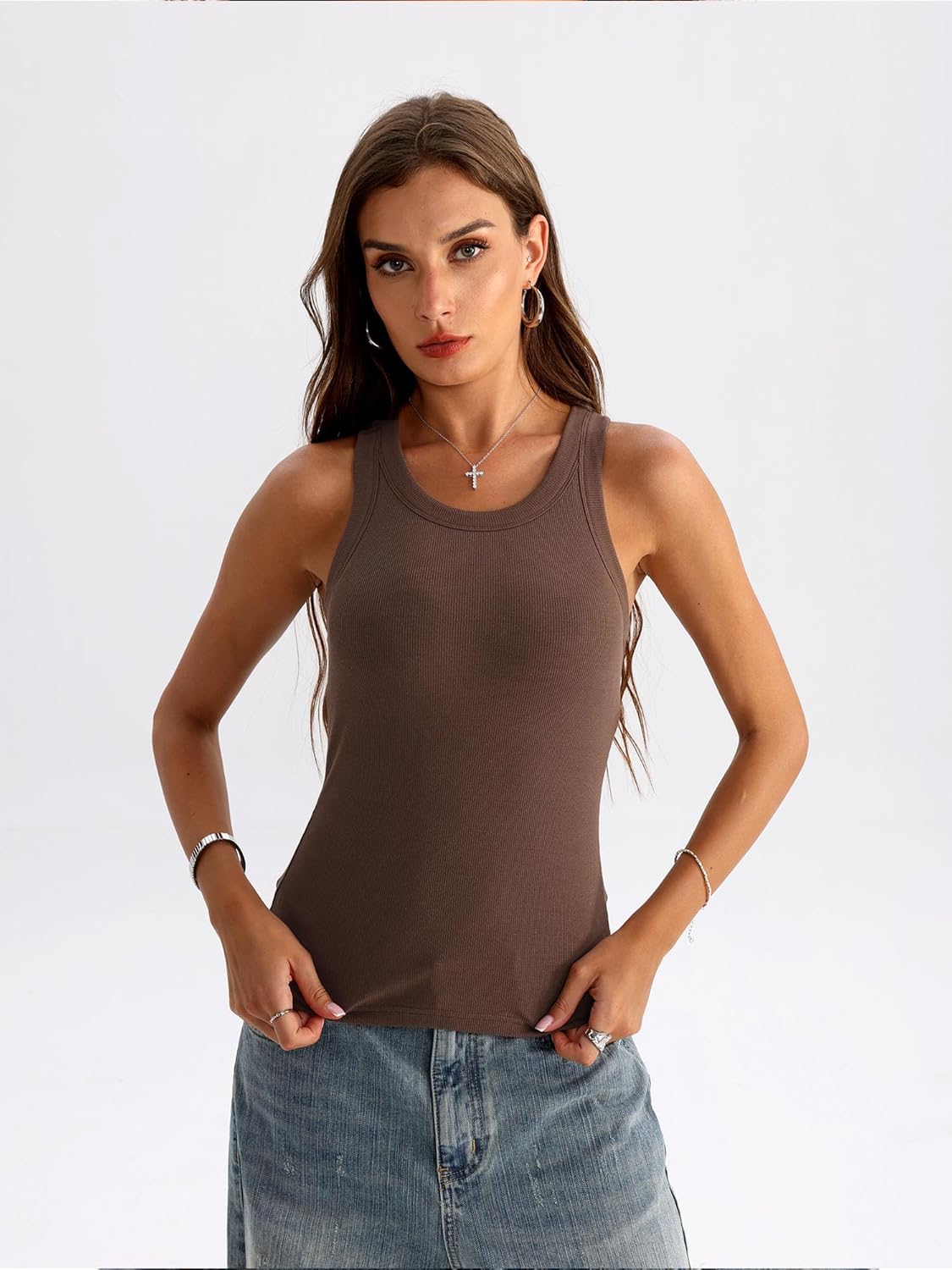 Danysu Racerback Tank Tops with Built in Bra for Women High Neck Ribbed Basics Fitted Long Bra Tanks - Image 2