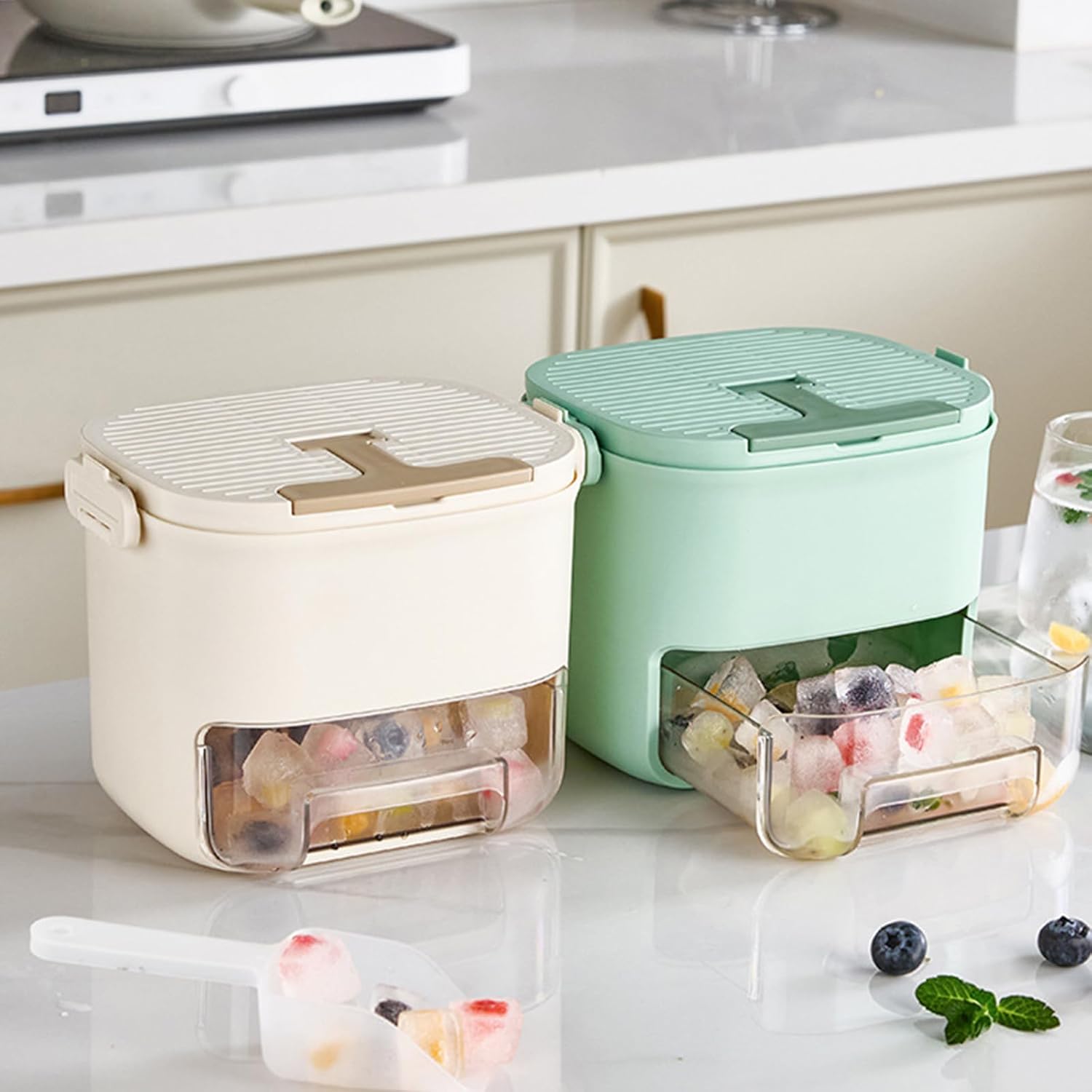Double Layer Reusable Trays with Lid and Storage Bin Easy Press Release Ice Molds for Cocktails And