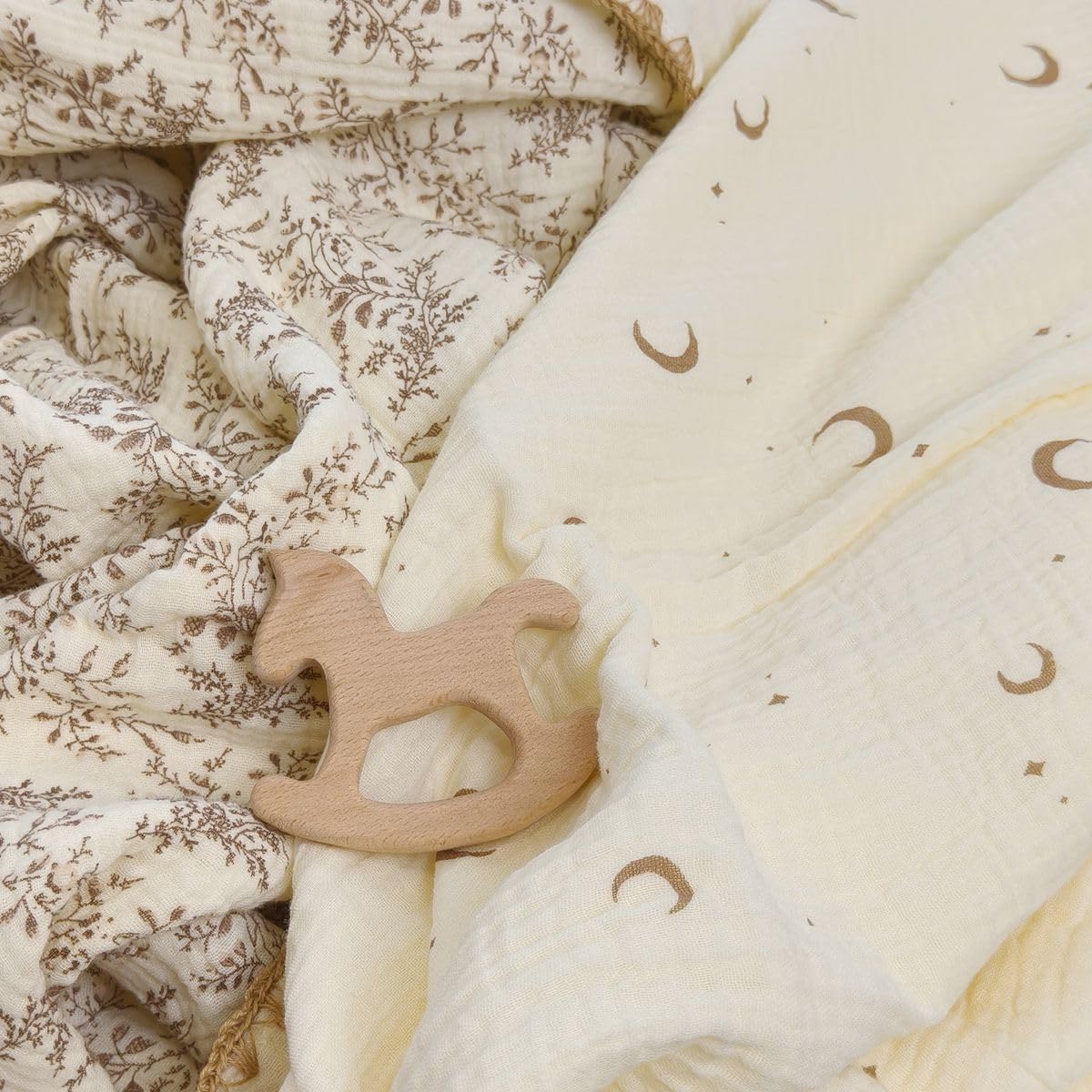 Double Layered 100% Cotton Muslin Baby Blanket Ultra-Soft 40x40 Inch Swaddling Nursery Crib Blanket（Leaves）
