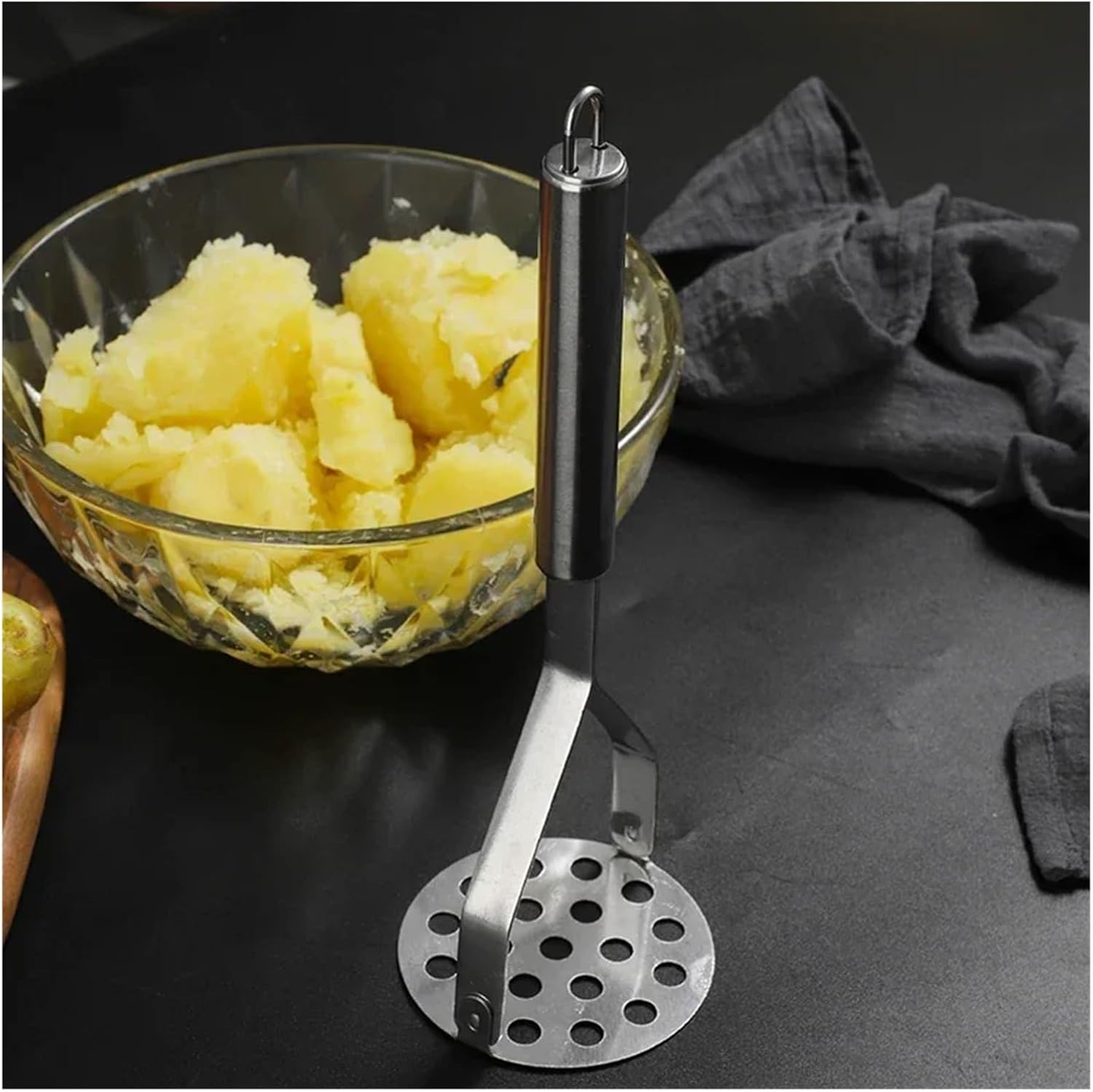 Stainless Steel Potato Masher Manual Fruit Vegetable Pressure Mud Machine Kitchen Crusher Complementary Gadget(Egg type)