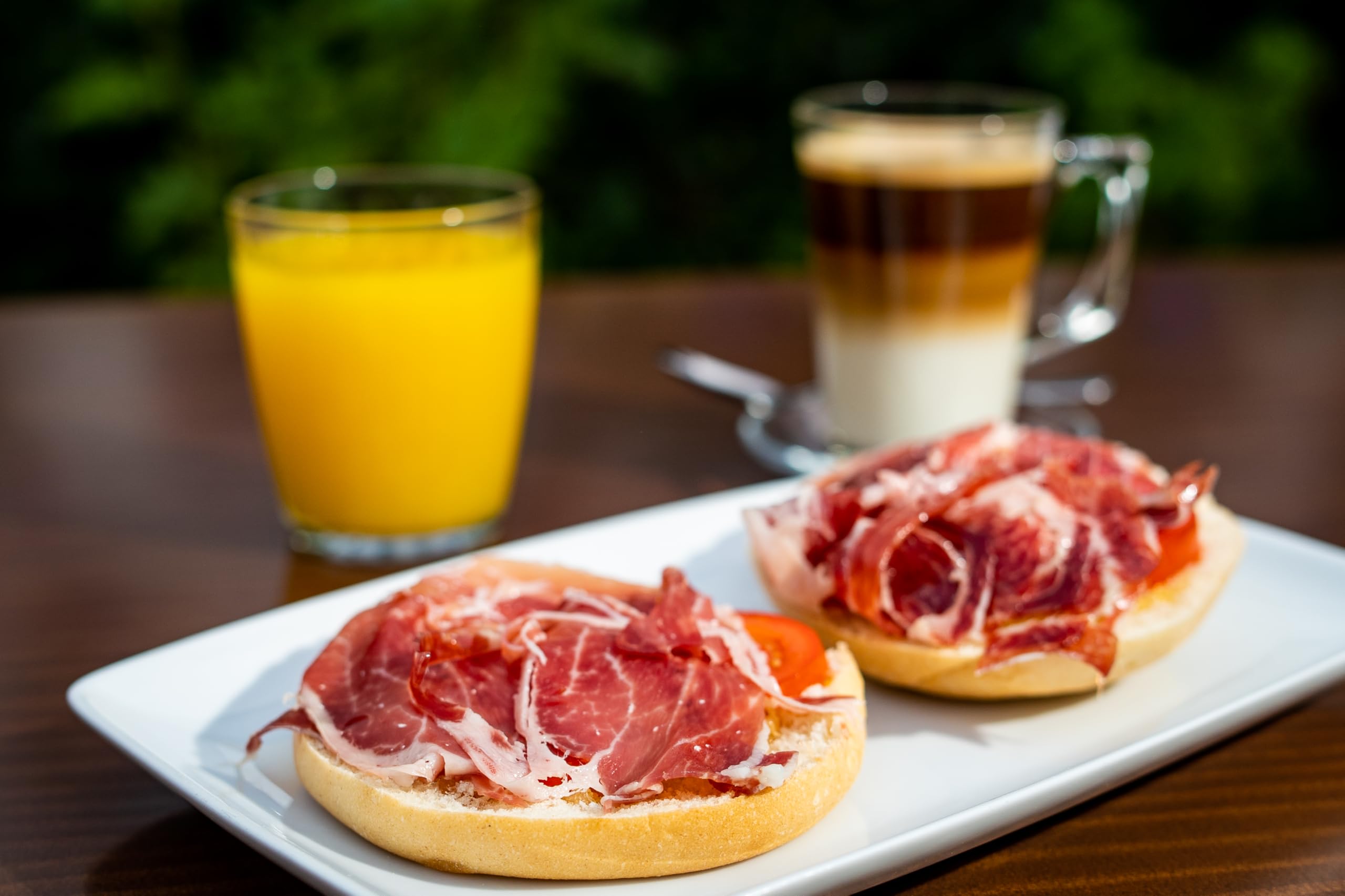 Jamón Serrano Gran Reserva Deshuesado - Peso de 4,5 a 5 kg - Mínimo 24 Meses de Curación - Pata de Jamón - Aroma Intenso y Agradable - Sabor Dulce y Poco Salado - La Finojosa