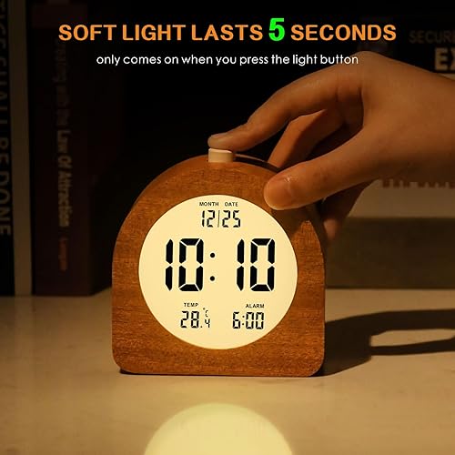 Miniatura 2 de Plumeet Reloj despertador digital de madera para dormitorios, reloj despertador de madera con batería de 4 pulgadas con repetición y luz nocturna,