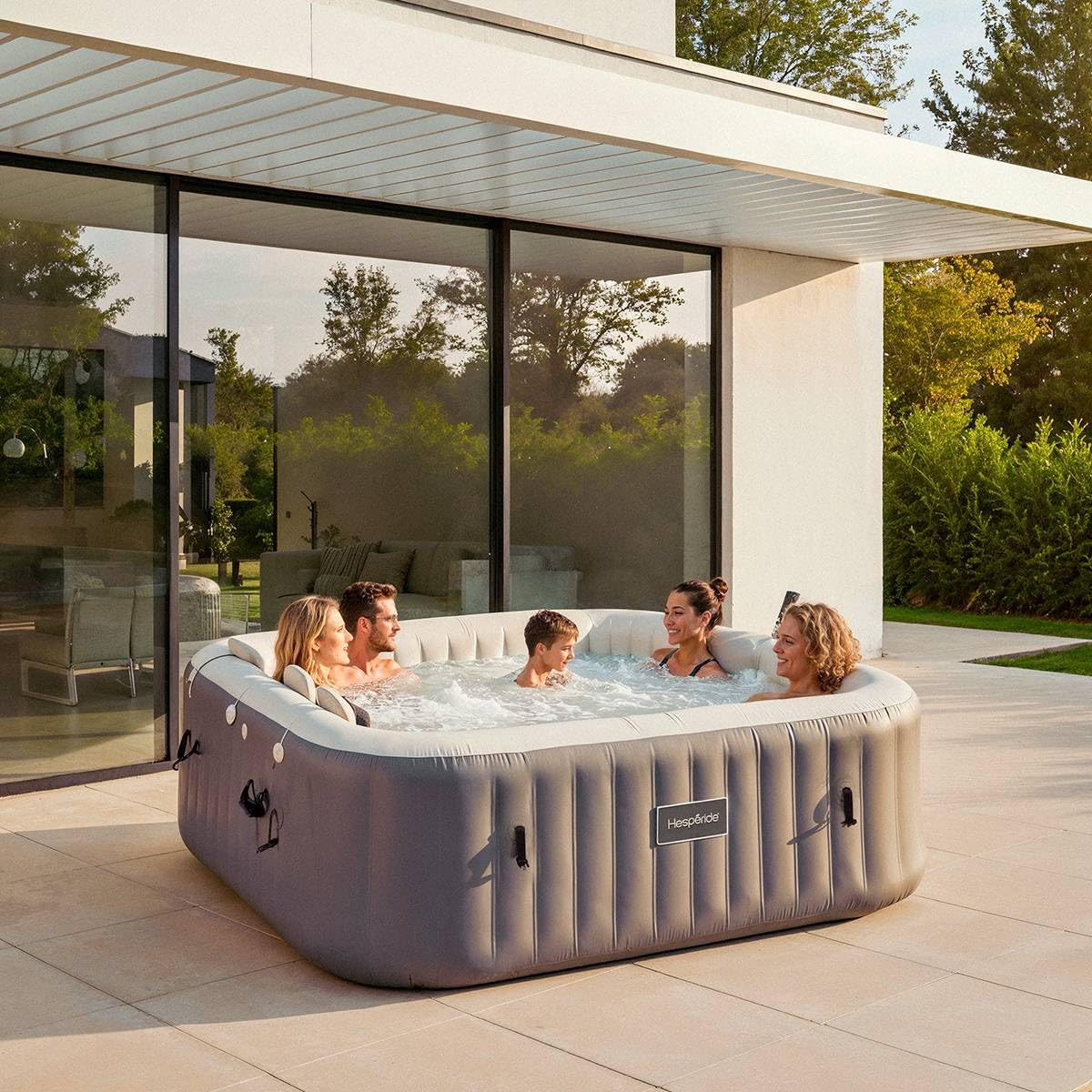 Hespéride - SPA Hinchable cómodo para 5 Personas, Color Topo, 293x230x71cm, 10 hidromasajes, 180 chorros de Aire, conexión WiFi - para jardín y terraza