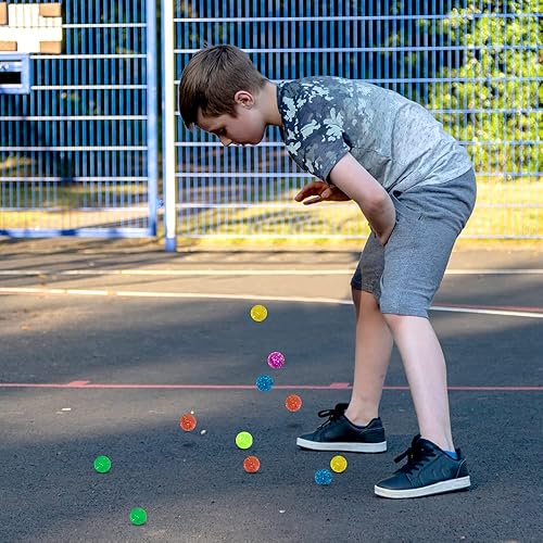 Miniatura 5 de ArtCreativity Bolas de purpurina de alto rebote para niños, juego de 144 bolas rebotantes, variedad de colores brillantes, extra alto, recuerdos de