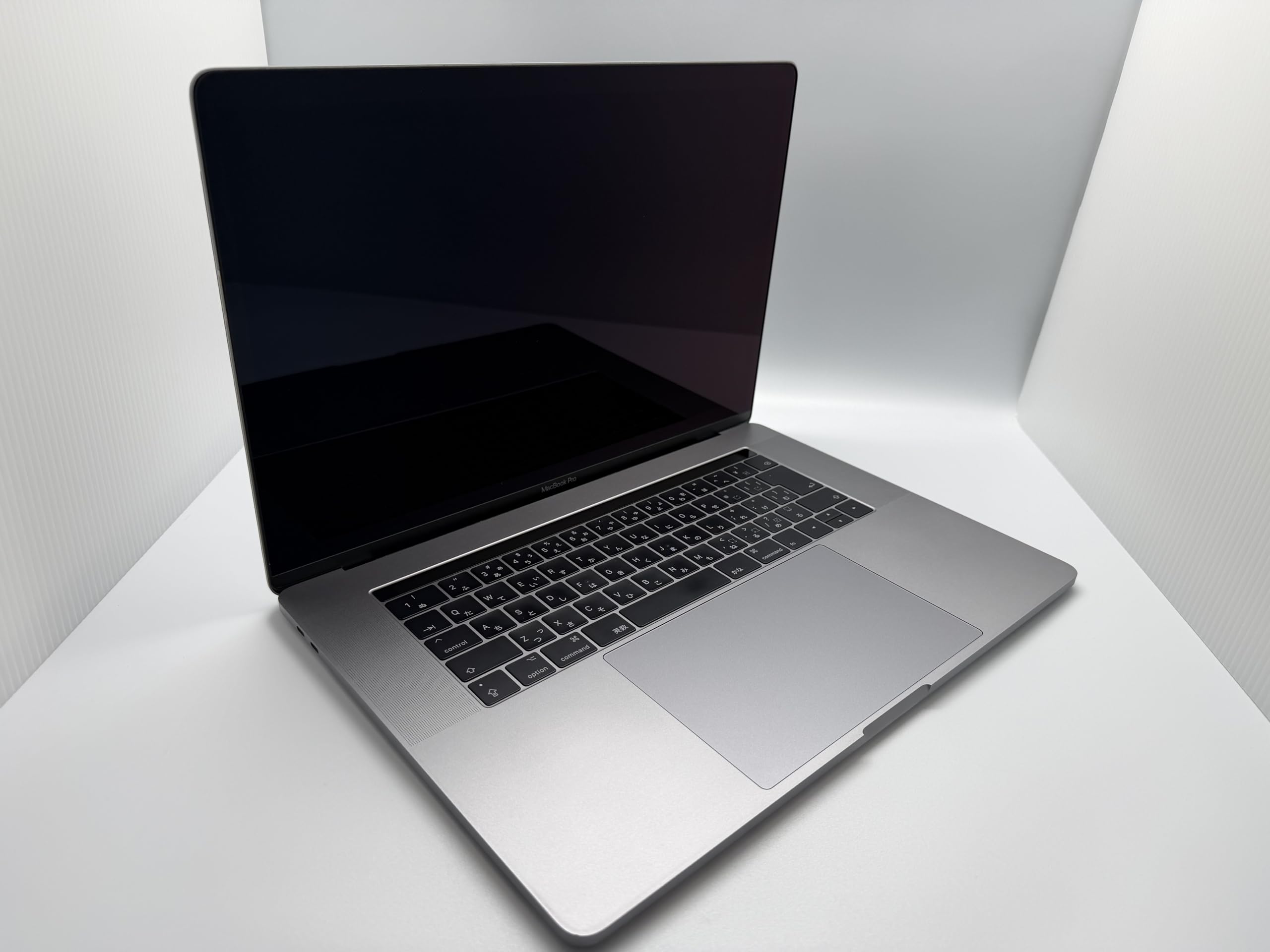 Amazon.co.jp: ノートパソコン A1707 15インチ,Core i7-6920HQ Mac