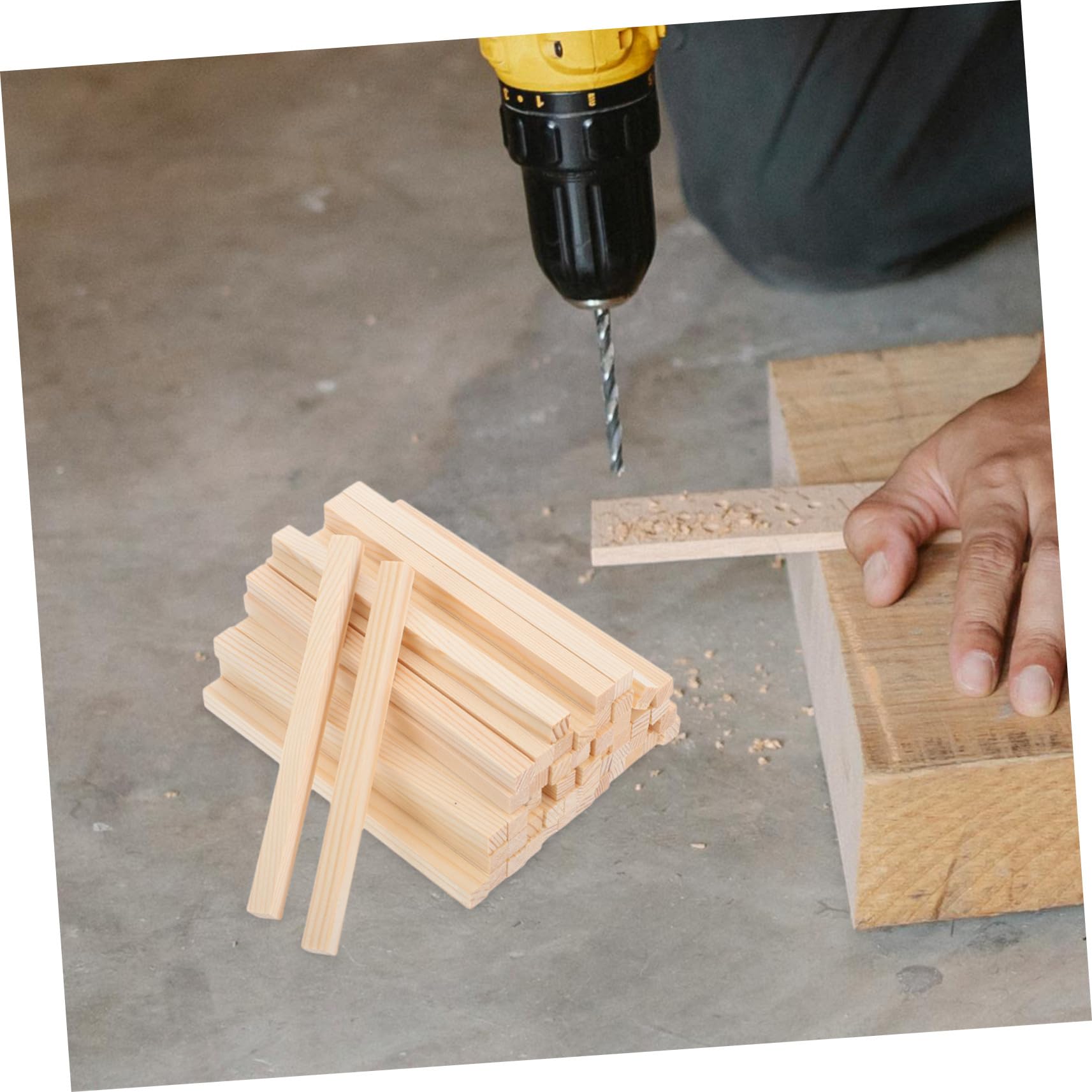 50 Stück Teiliges Quadratische Holzstäbchen Unbehandelte Holzsticks für Basteln DIY projekte Modellbau Foto requisiten Laternen Mini häuser Glatte Oberfläche Vielseitig Verwendbar