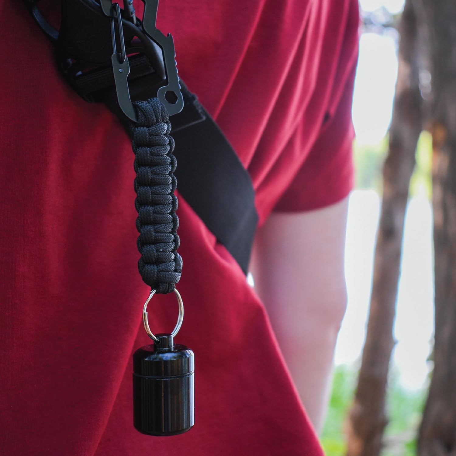 Paracord Dice Holder Keychain - With Mini 7-Dice Polyhedral Set - DND/TTRPG Accessory