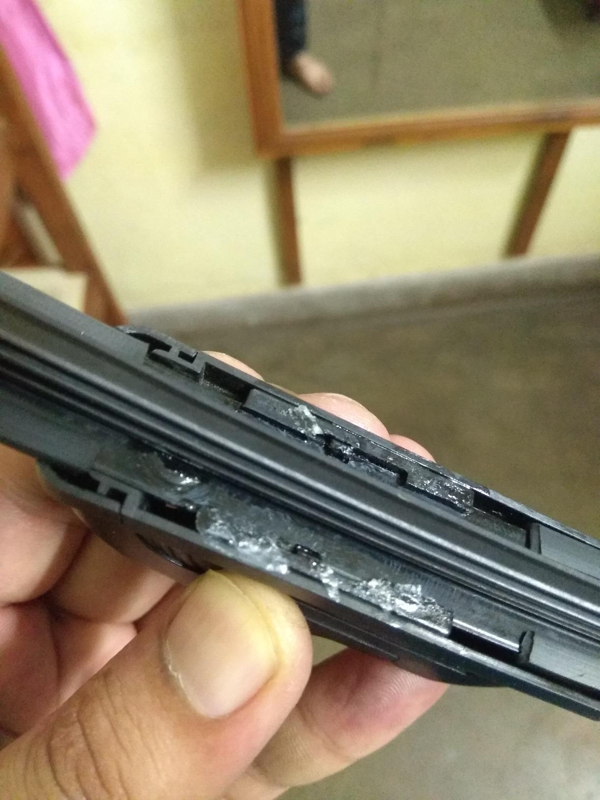 HK KALY A00144 Soft Wiper Blades for Maruti Zen Estilo (Size 22"/12