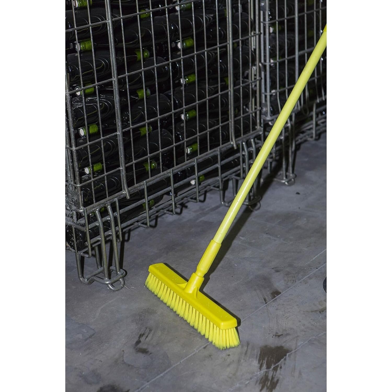 Vikan 31793 Broom,Push,Soft,16.5",PP/PBT,Blue