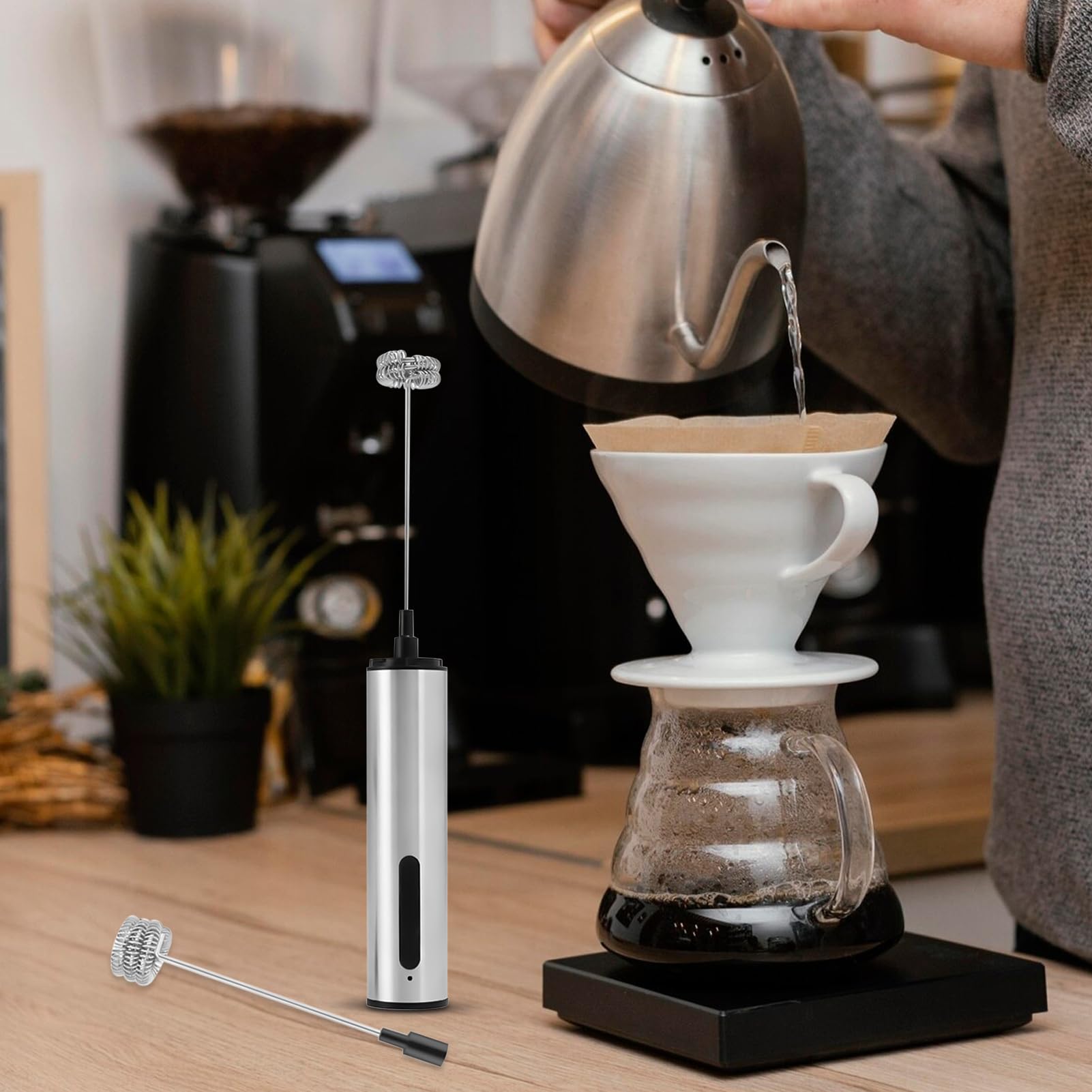 Frusta Elettrica,Miscelatore per Bevande | 3 Velocità Schiumatore Silenzioso in Acciaio per Cappuccino Latte Cioccolato Tè Casa Bar