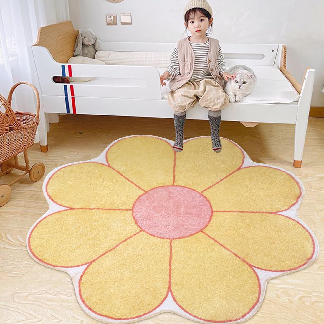 Amazon.com: Poowe Flower Shaped Area Rug,Washable Round Rug Soft Floral ...