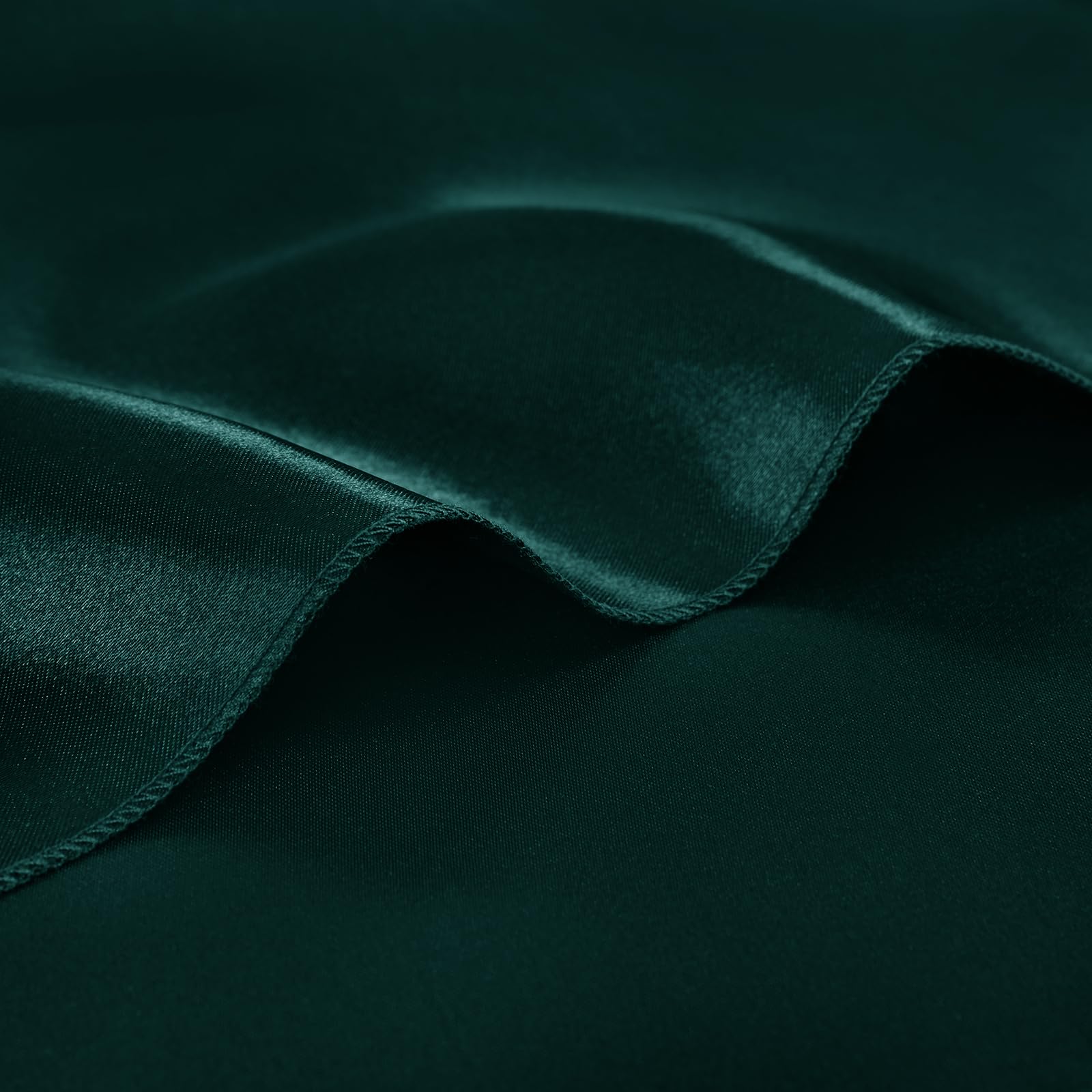 KKJIAF Jägergrüne quadratische Satin-Servietten, 43,2 x 43,2 cm, weiche, glatte Stoffservietten, seidige Tischservietten für Hochzeitsbankett, Party-Dekoration, 50 Stück