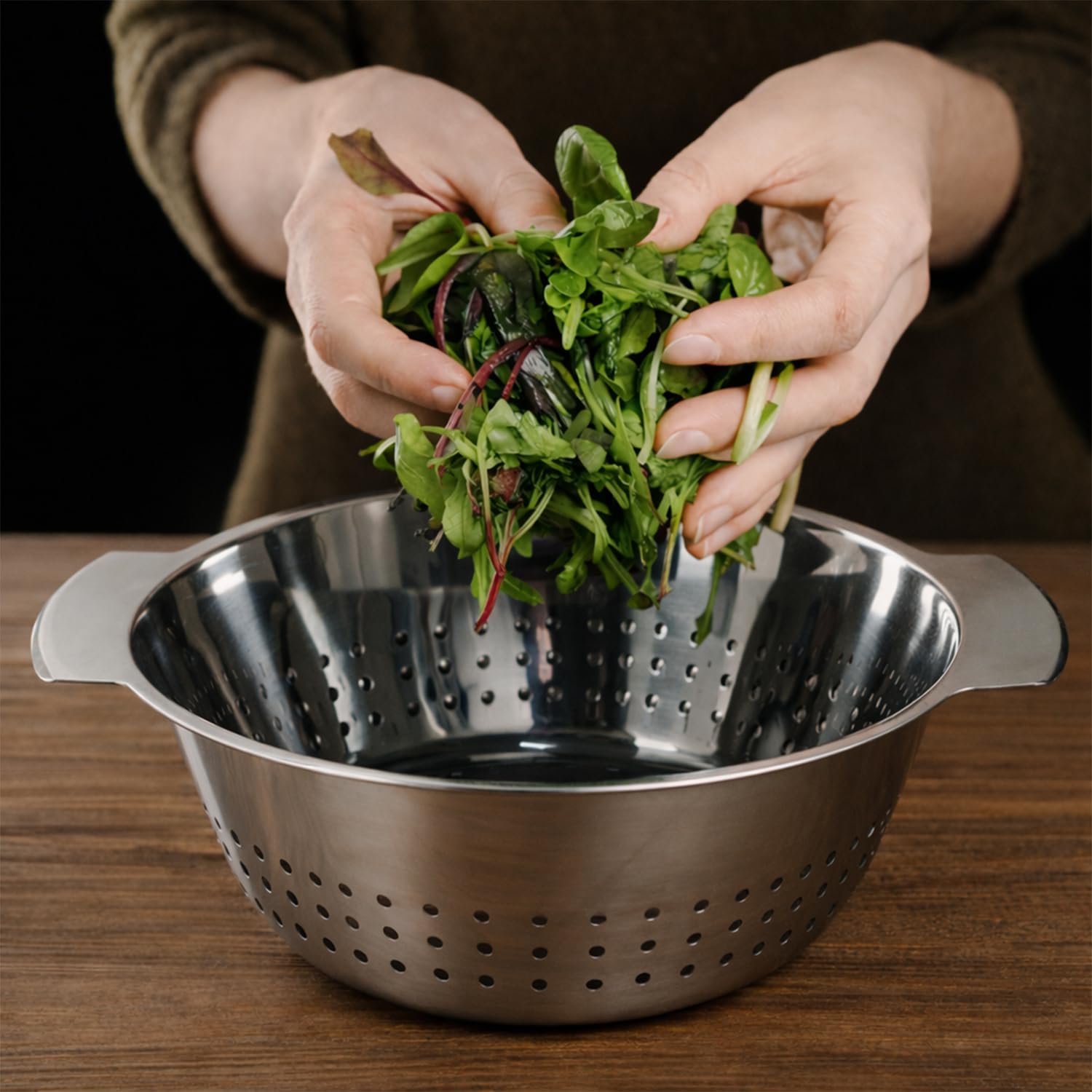 Colador para ensaladas, colador de cocina, colador de acero inoxidable, colador de pasta | diámetro de 24 cm, colador de verduras, colador de verduras, apto para lavavajillas, 2 asas, colador de