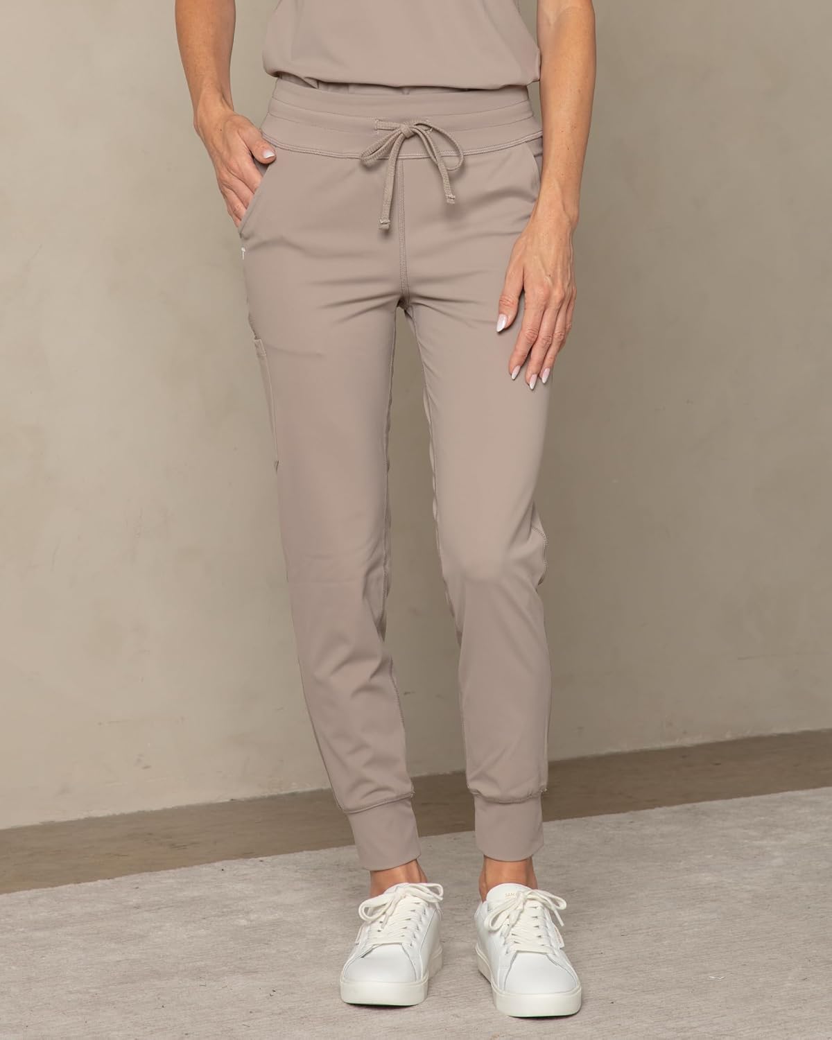 Jogger Scrub Pant for Women - 2 Pockets, 1 Cargo Pocket, Yoga High Waistband, Drawstrings, Moisture-Wicking