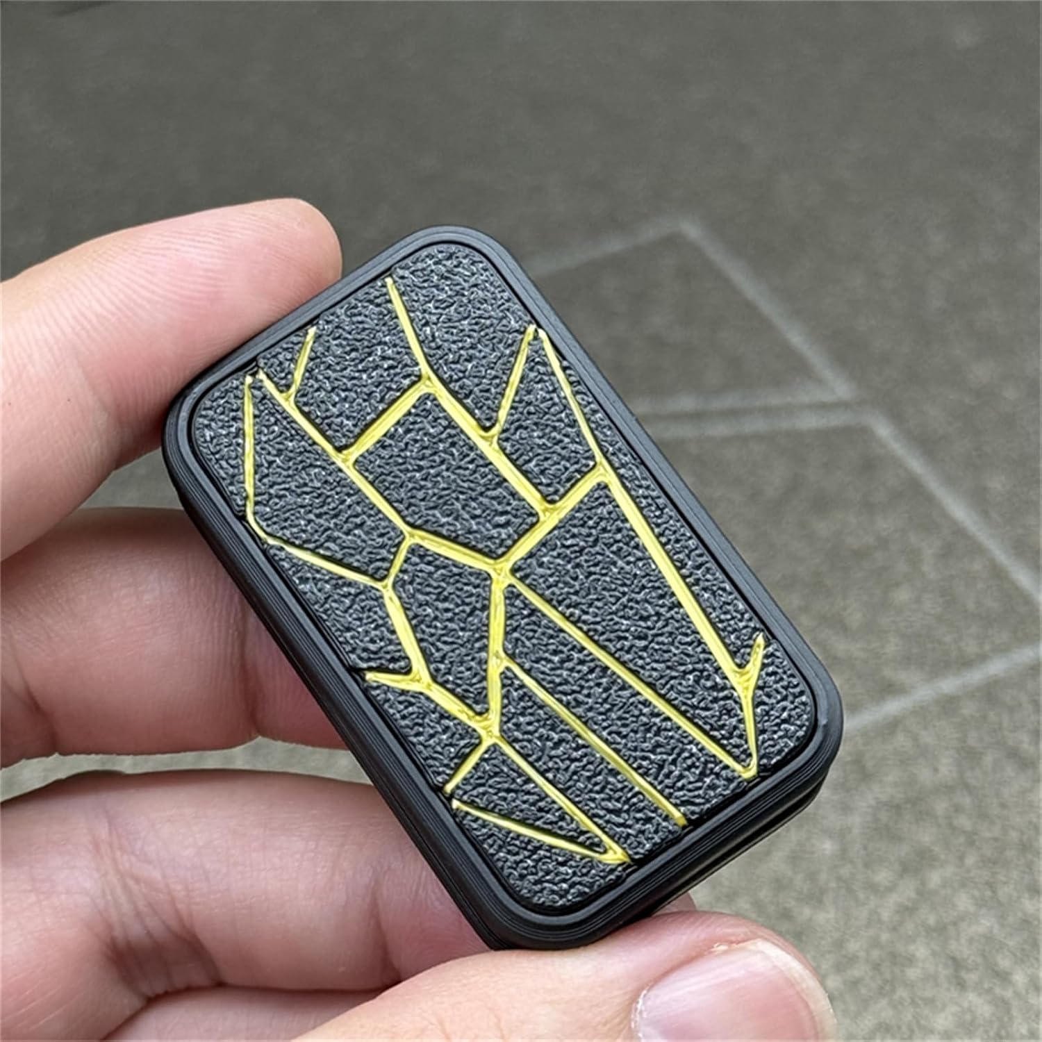 Personalized Volcanic Lava Fidget Slider Novelty Plastic EDC Fidget Toys Fun Stress Relief Push Fingertip Slider Office Relaxation Toy Cool Gadgets (Black Gold)