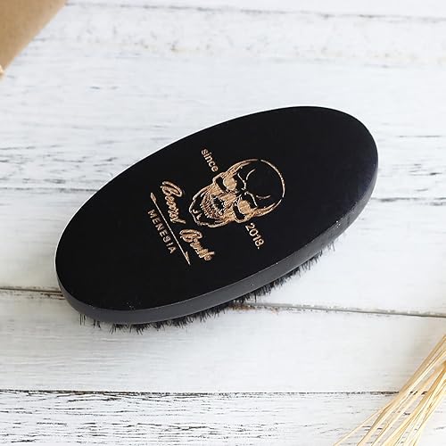 Miniatura 6 de Cepillo de barba de cerdas de jabalí negro para hombre, cepillo de madera suave para barba de madera pequeña de viaje de bolsillo (negro)