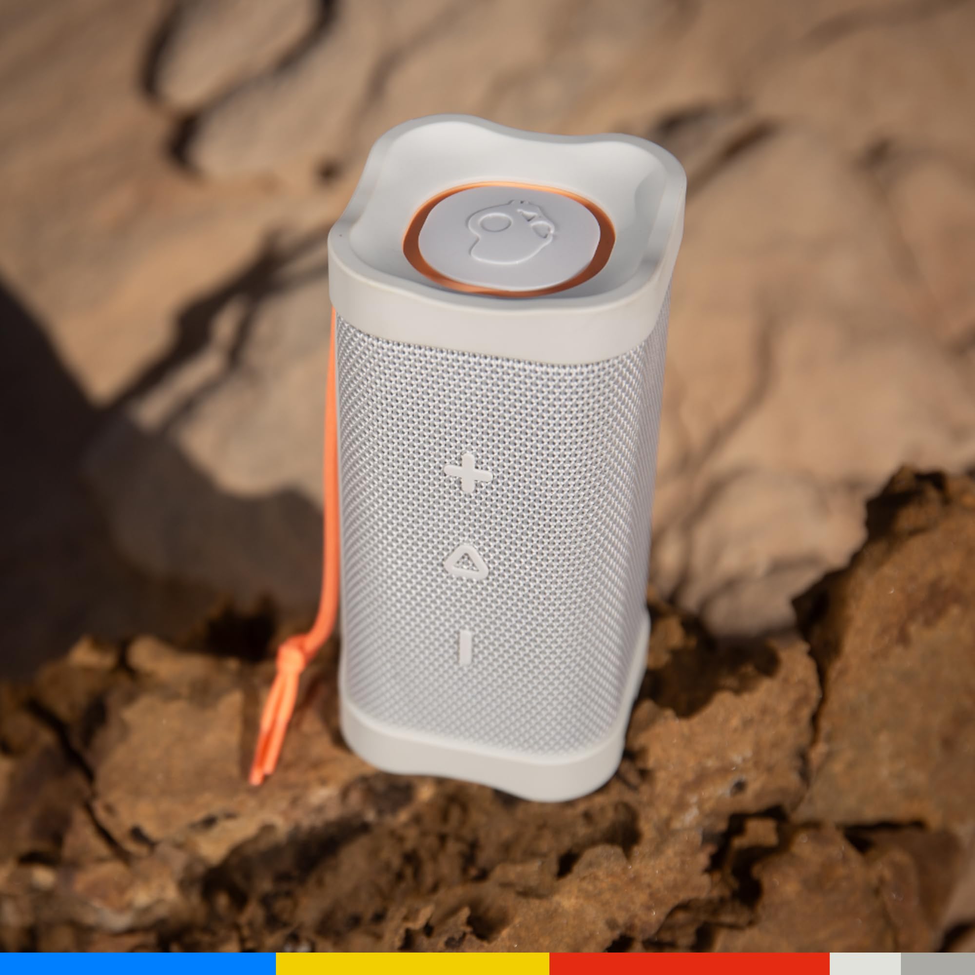 Skullcandy Terrain XL Cassa Wireless Bluetooth Portatile, Impermeabilità IPX7, 18 Ore di Autonomia, Stereo True Wireless con Cinghia Integrata per Viaggi e Uso all’Aperto - Bone/Orange