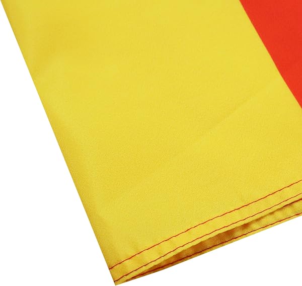 AZ FLAG - Moldova Flag - 3x5 Ft - 100D Polyester Moldovan Banner with Two Metal Grommets - Fade Resistant - Vivid Colors - 3' x 5' Feet - 150x90 Cm Moldova 150 x 90 cm - 4