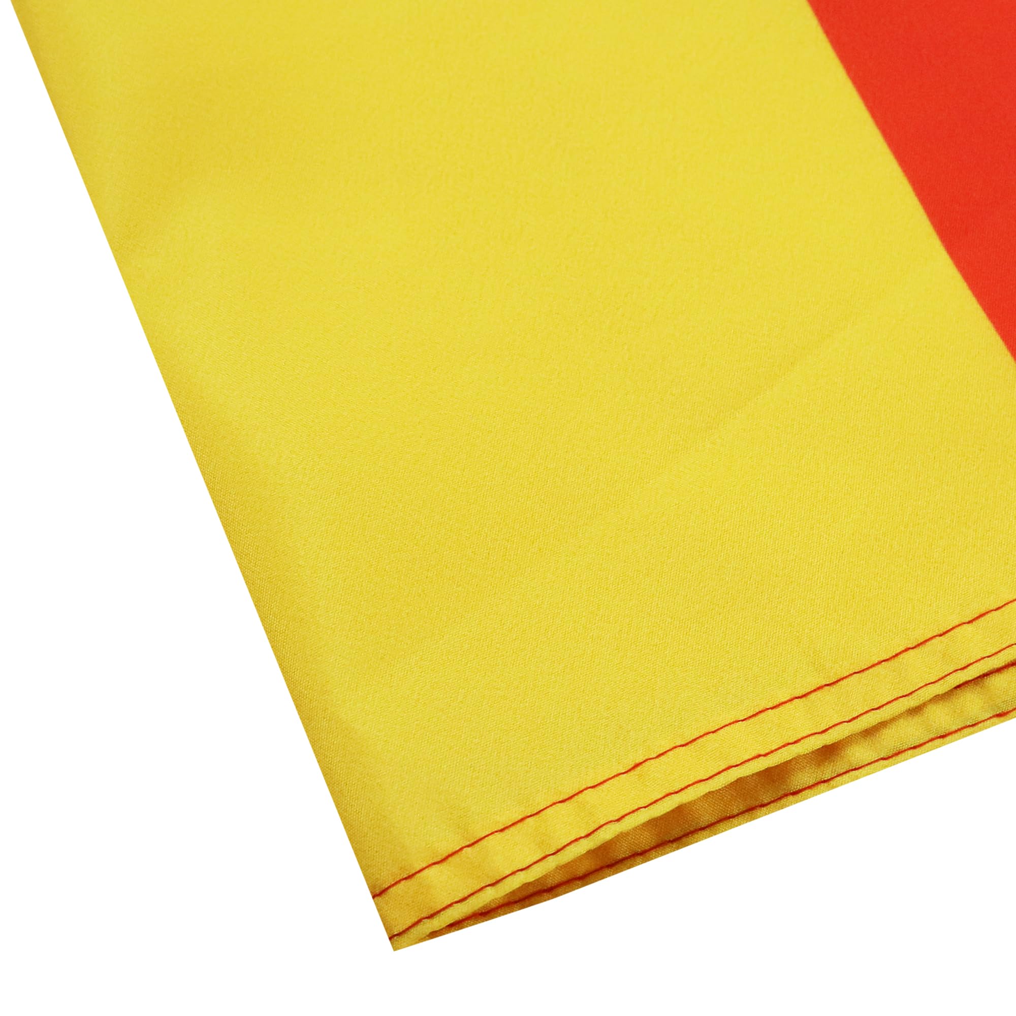 AZ FLAG Flaga Mołdawii - 100D poliester Mołdawski baner z dwoma metalowymi przelotkami - odporny na blaknięcie - żywe kolory - 3 stopy x 5 stóp - 150 x 90 cm