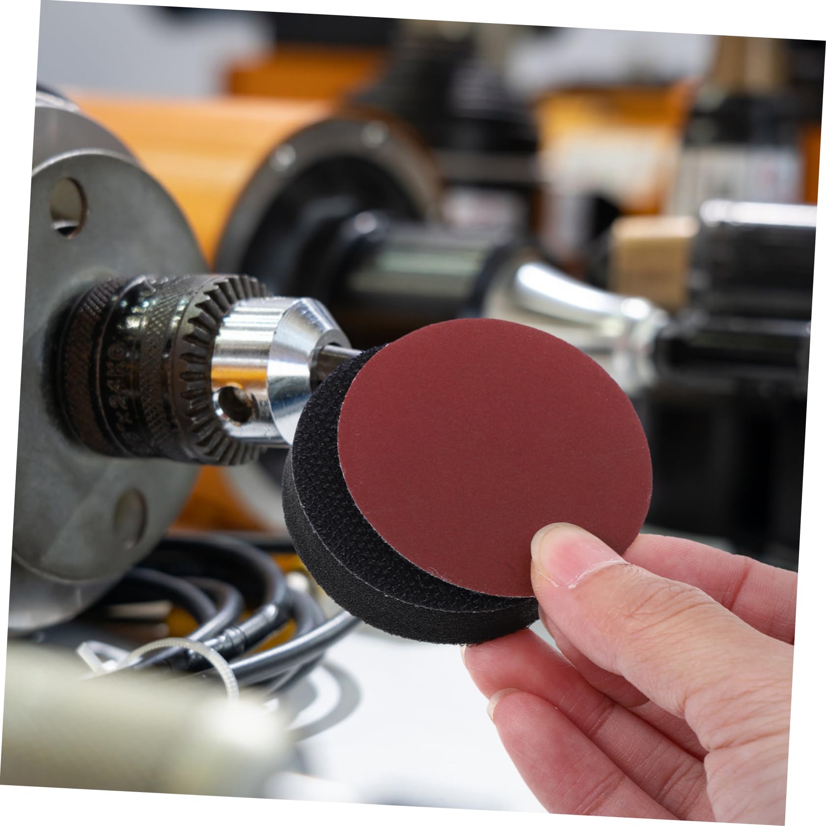 ULTECHNOVO Kit di 300 Dischi Abrasivi Rotondi per Levigatura con Platorelli da 3mm e 6mm, in Plastico e Alumina, Resistente All'usura per Lavorazione del Legno e Restauro Mobili
