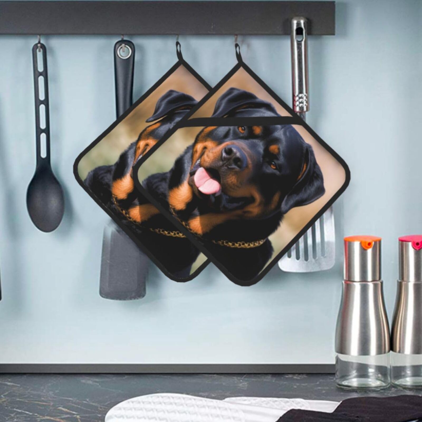 2 Pcs Pot Holders for Kitchen Heat Resistant Cotton Potholers Rottweiler Dog Oven Hot Pads for Microwave Cooking Baking BBQ