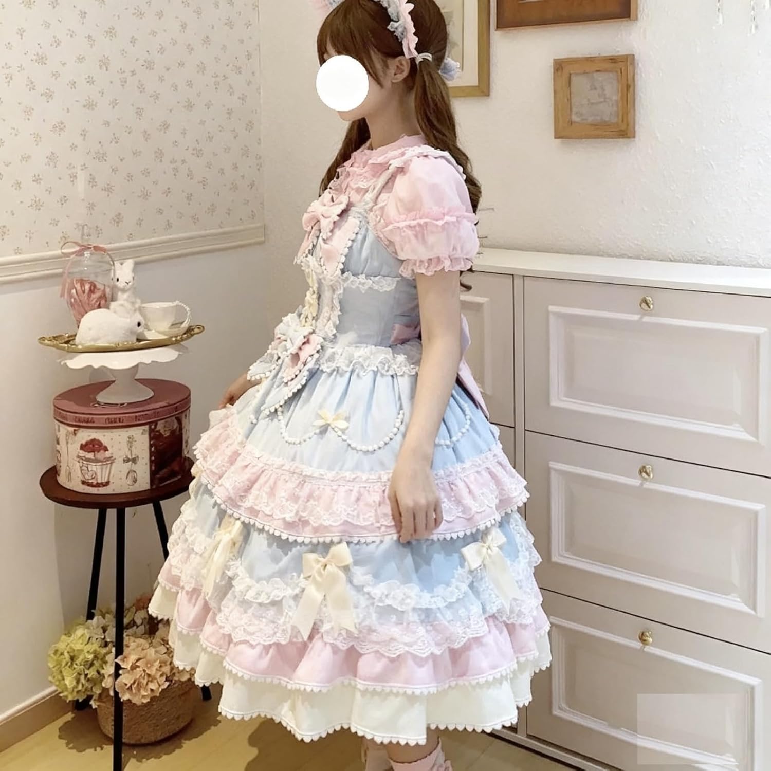 Sweet Pink Lolita Dress for Women – Ideal Cosplay Costumes and Party Attire with Elegant Bow and Lace Design