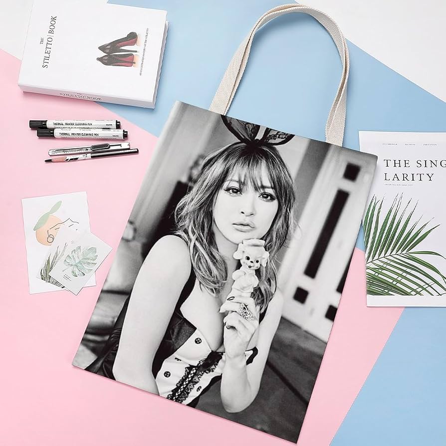 浜崎あゆみ hanaBi×TOCCAコラボギフト トートバック付き♡ 浜崎あゆみ hanaBi×TOCCAコラボギフト トートバック付き♡