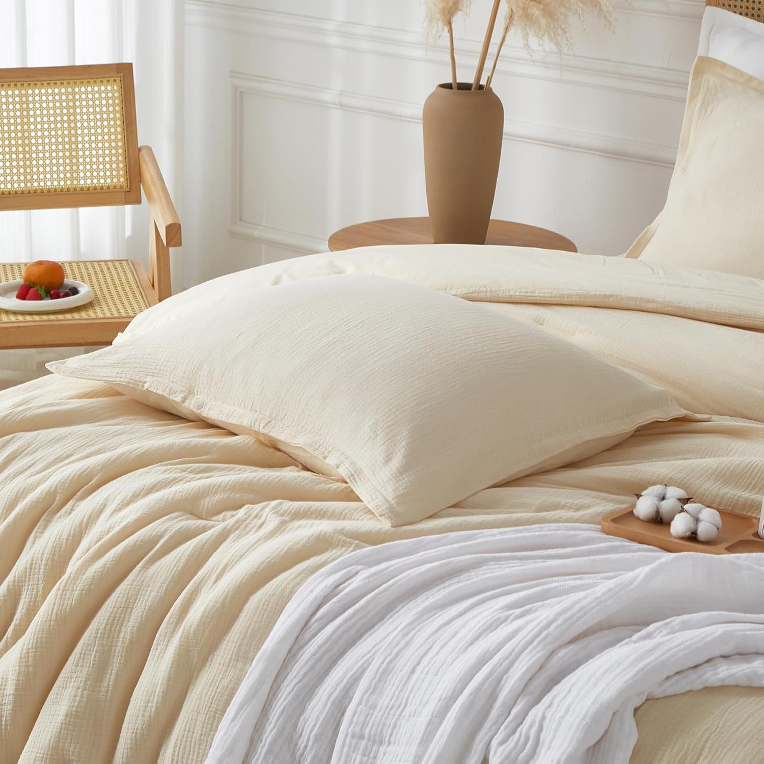 Muslin Comforter Set Queen Size, Cotton Cover & Polyester Filling, Breathable & Linen Like & Suitable for All-Season Use,3 Pieces(1 Comforter 90"x90", 2 Pillow Shams 20"x26"), Off White - Image 2