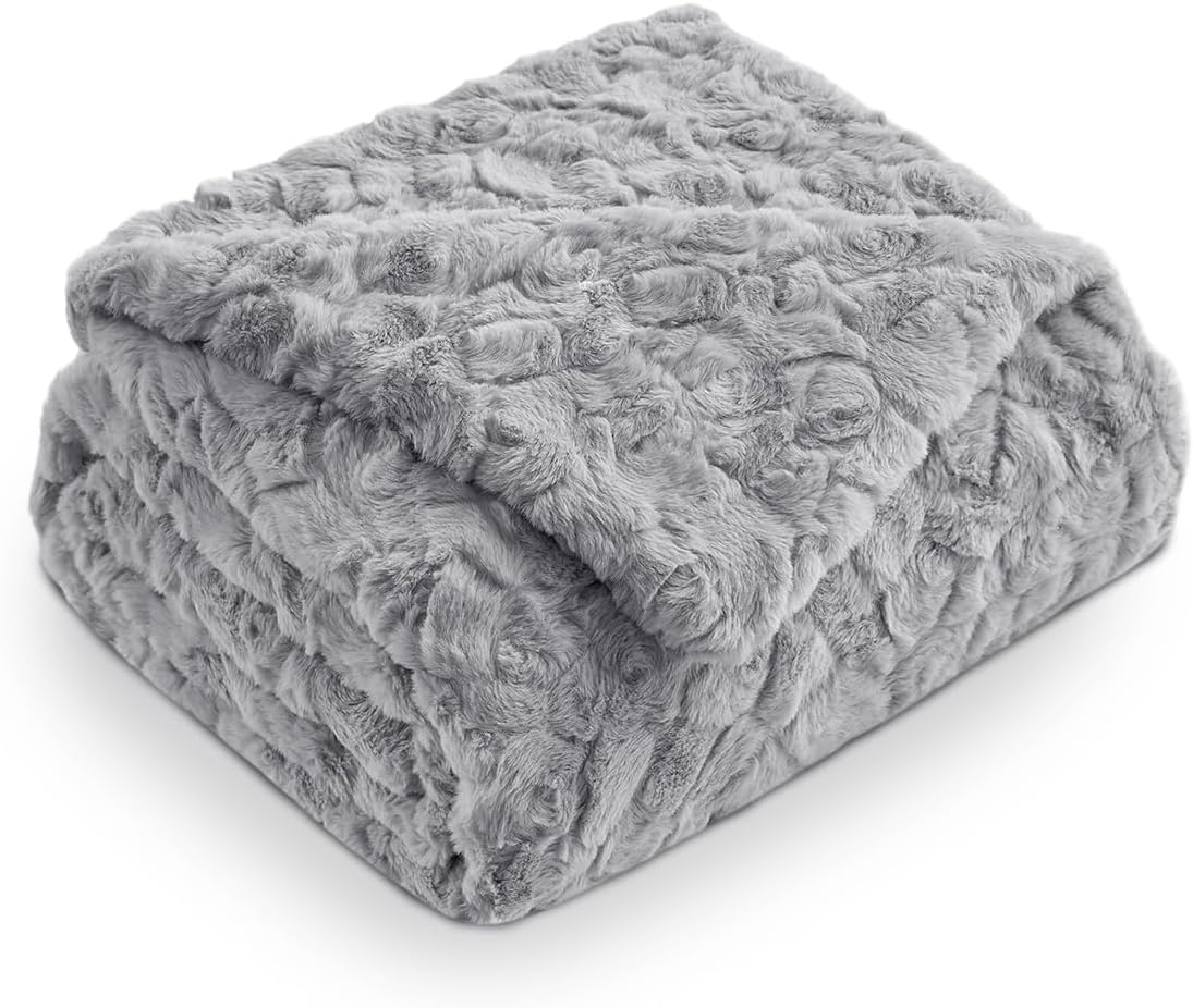 Faux Fur Throw Blanket, Ultra Plush Reversible Couch Blanket with Wave Texture, …