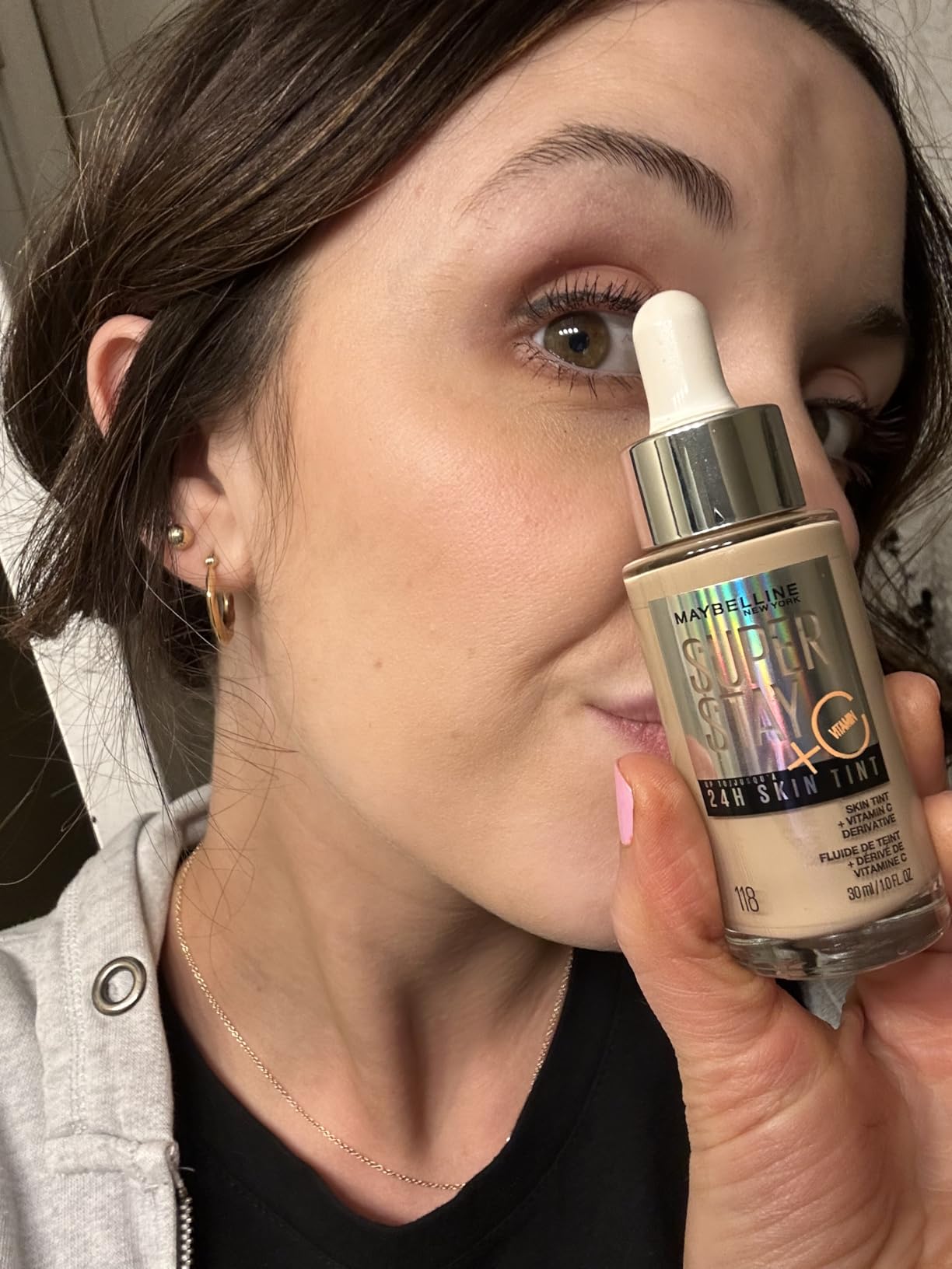 Maybelline New York Maybelline Super Stay Up to 24HR Skin Tint, Radiant Light-to-Medium Coverage Foundation, Makeup Infused With Vitamin C, 112, 1 Count