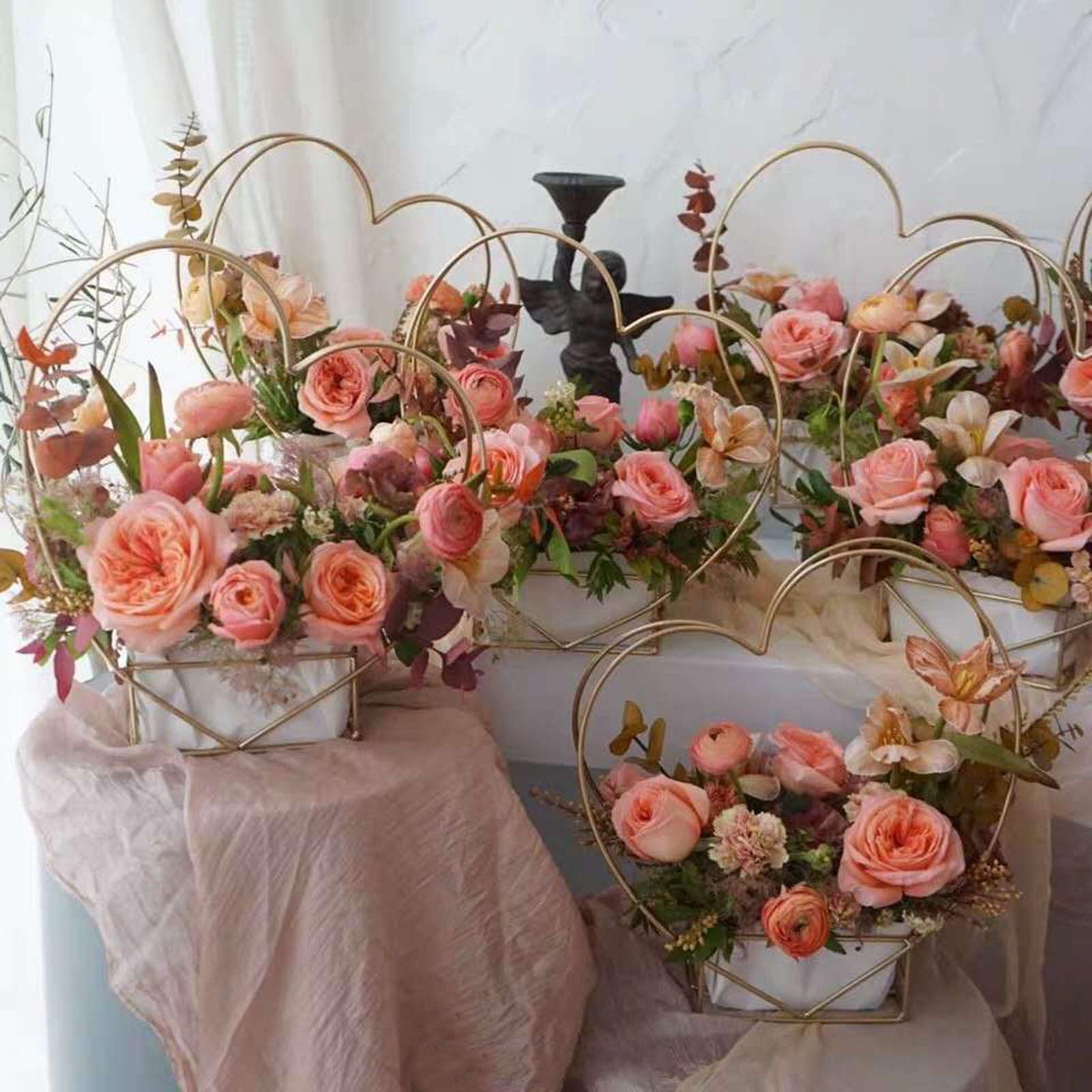 Heart-Shaped Flower Basket, Metal Iron Geometric Flower Basket Organizer Bin, Wrought Iron Gold Flower Vase Wedding Flowers Decorations for Reception Tables,14.17 Height(210206HT01-3-10031-1745199021)