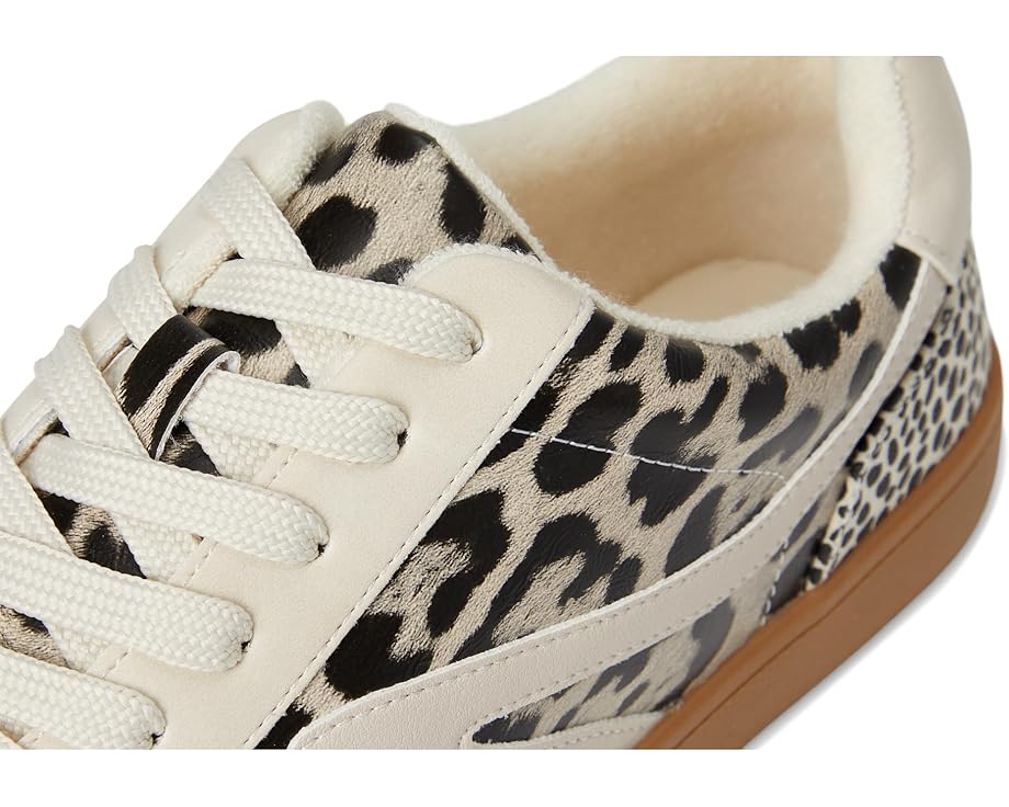 DV by Dolce Vita Voyage - Right View