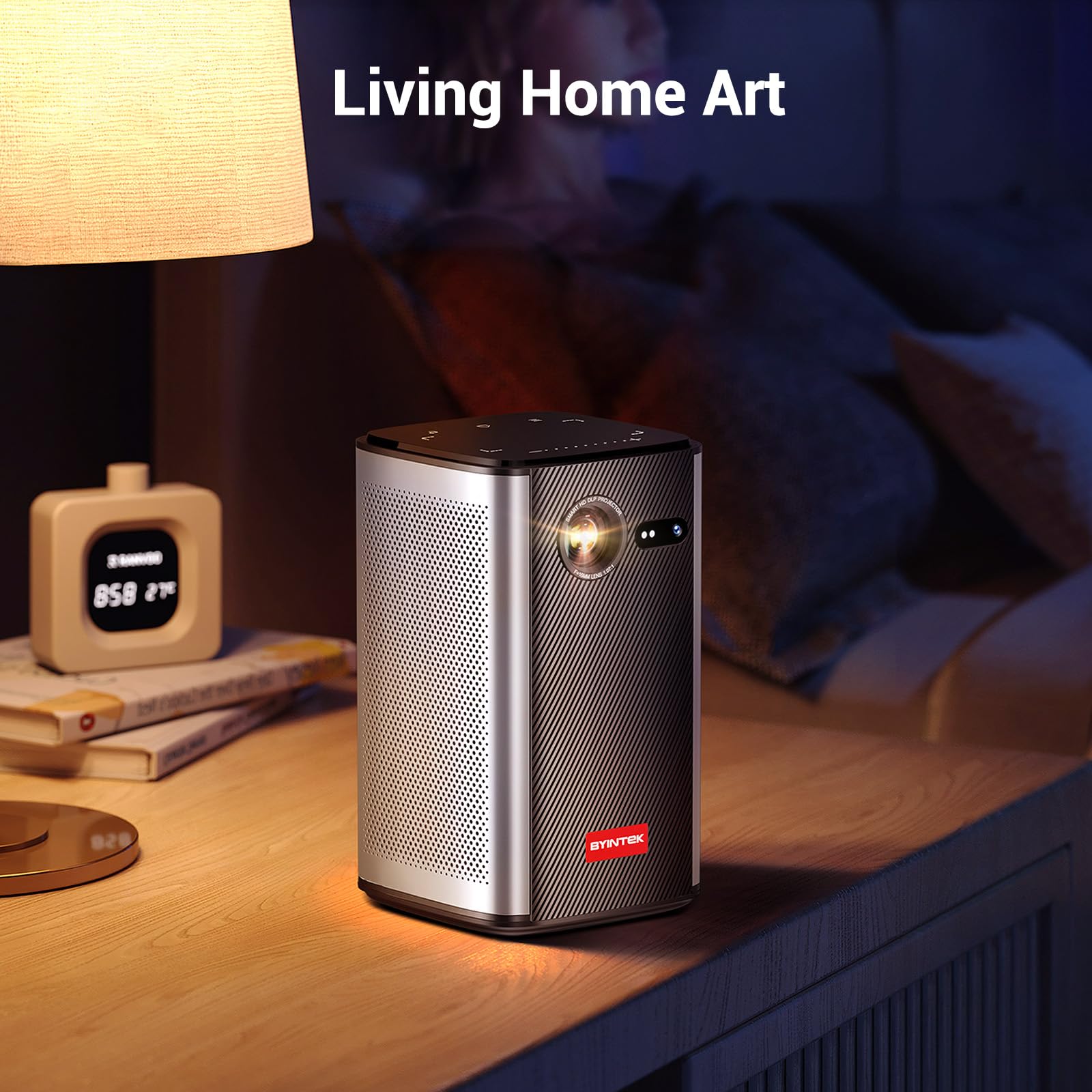 BYINTEK P70 Mini Proiettore 3D Corpo in Metallo, HD LED Wifi Proiettore Portatile Alimentato a Batteria, Supporta 1080P 4K, Sistema Operativo Android 9.0, Display Wireless, con Custodia e Treppiede