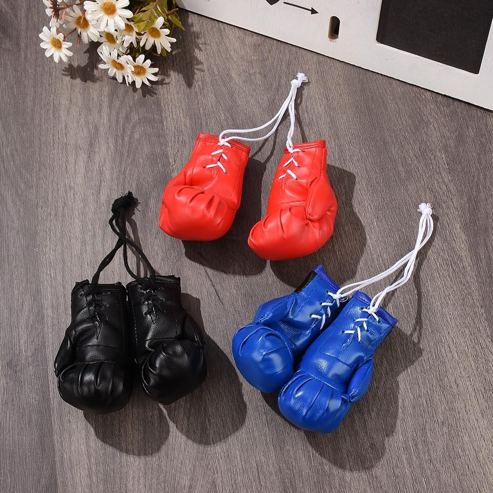 JSCARLIFE Mini guantes de boxeo para espejo de coche, guantes de boxeo en miniatura, recuerdos de fiesta de boxeo, adornos de Navidad, decoración colgante para el hogar, accesorios de coche, bolsa