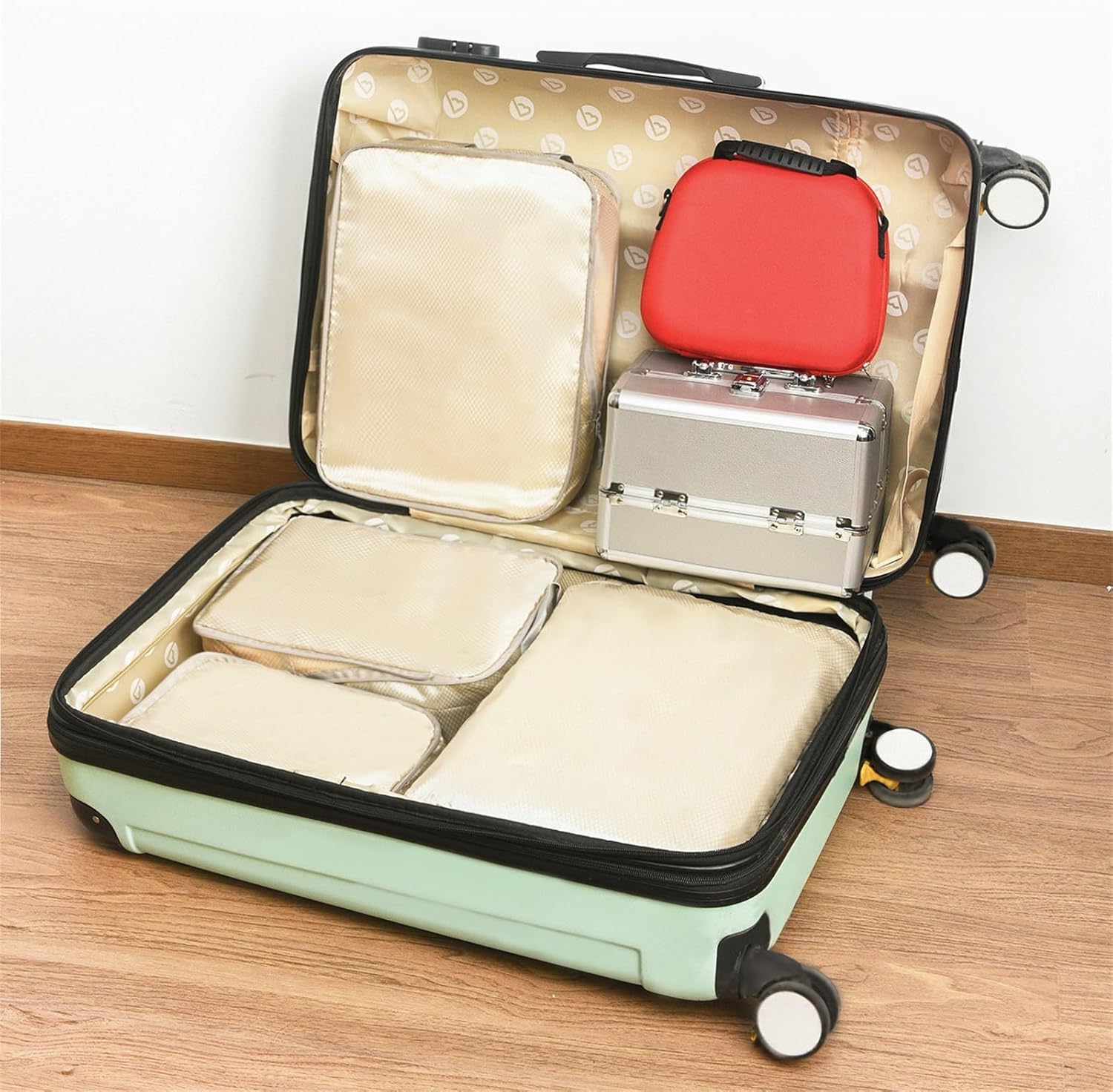 旅行収納袋 4パック圧縮パッキングキューブバッグ荷物オーガナイザー必需品機内持ち込みスーツケース用圧縮キューブ 旅行用