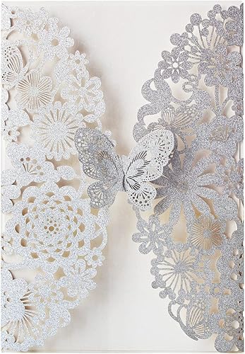 Miniatura 1 de Hosmsua 5 x 7.3 pulgadas, 50 tarjetas plateadas de invitación de quinceañera de mariposa cortada con láser, invitaciones de boda con sobres para