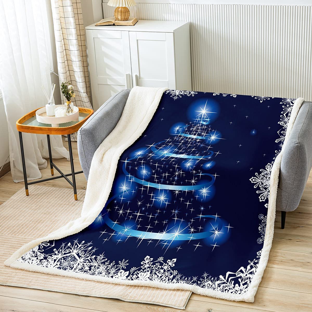 Weihnachtsbaum Kuscheldecke 150x200 Cm – Flauschige Flanell-Decke, Weich, Warm, Für Sofa & Winter