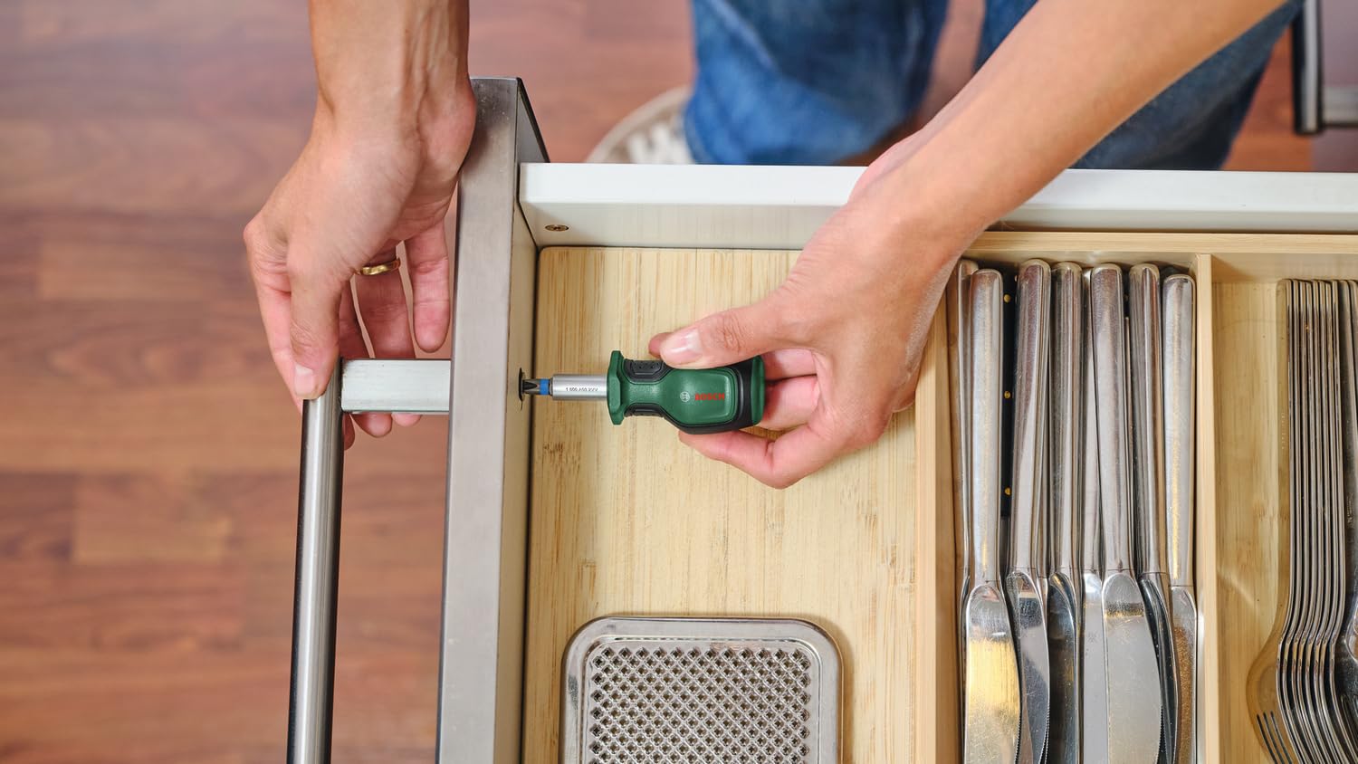 Bosch Çok Amaçlı Avuç İçi Tornavida