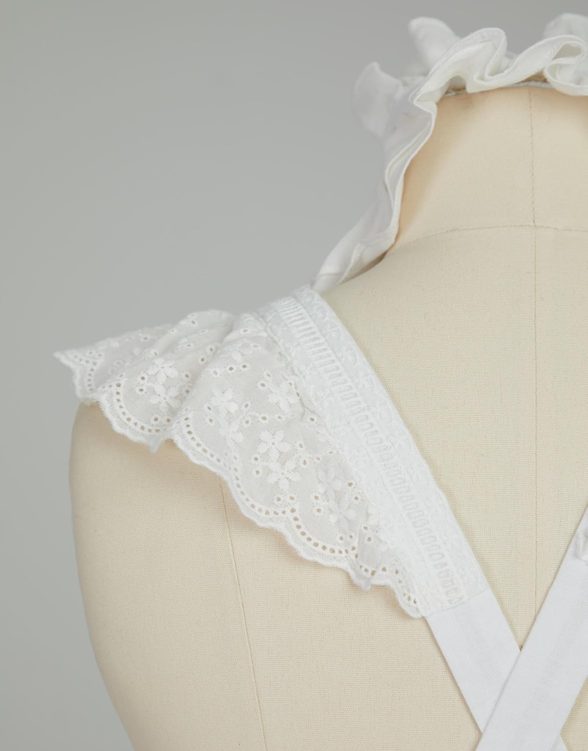 Medieval Renaissance Costume Retro Apron and Ruffle Head Accessory Set