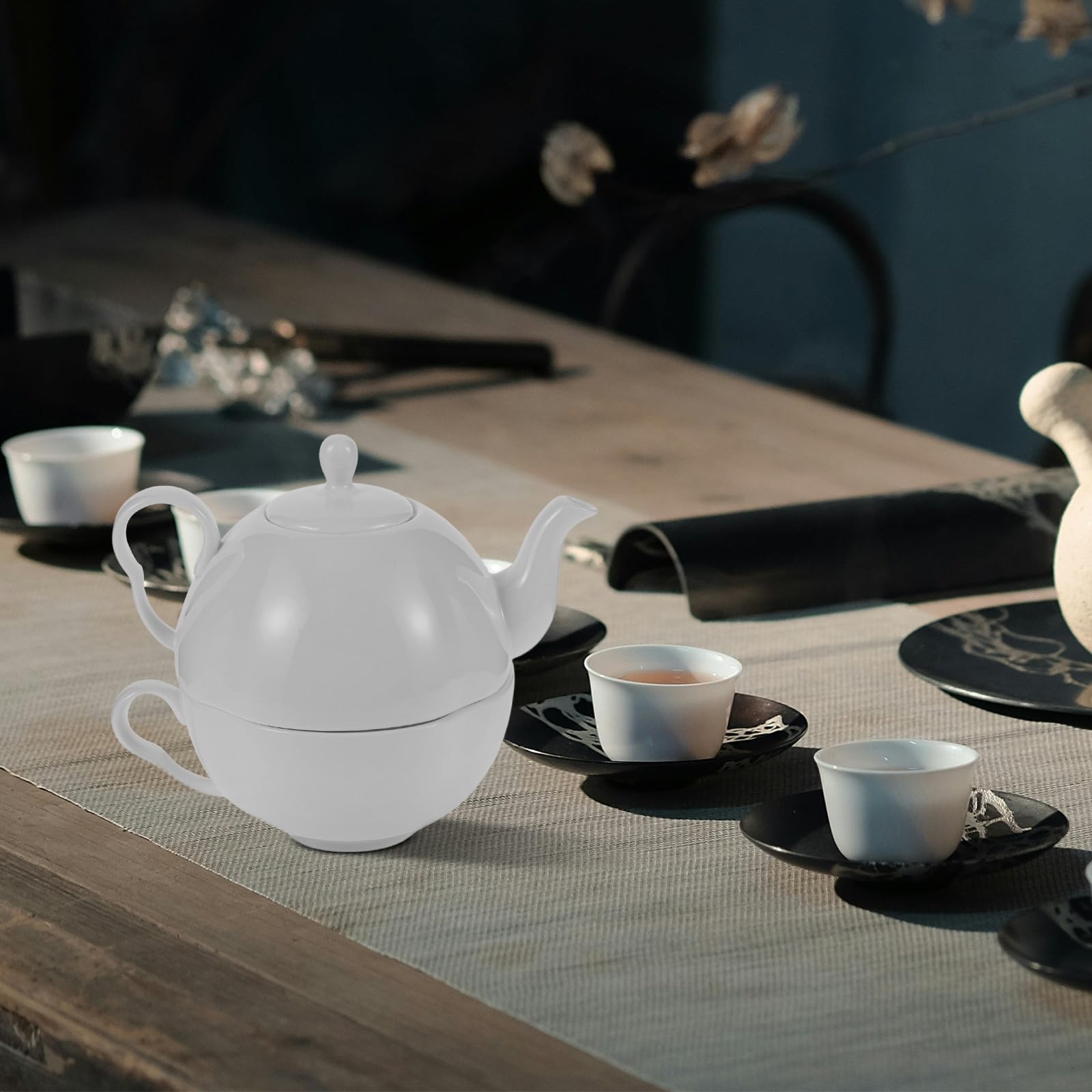 Set tè in Porcellana Fine Bianca da 620ml con Teiera Resistente al Calore e Tazza Elegante per Pomeriggi di tè Raffinati