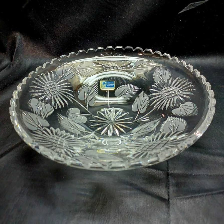 旧東ドイツLAUSITZER ラウジッツァー　クリスタルガラス　薔薇　ボウル 旧東ドイツLAUSITZER ラウジッツァー クリスタルガラス 薔薇