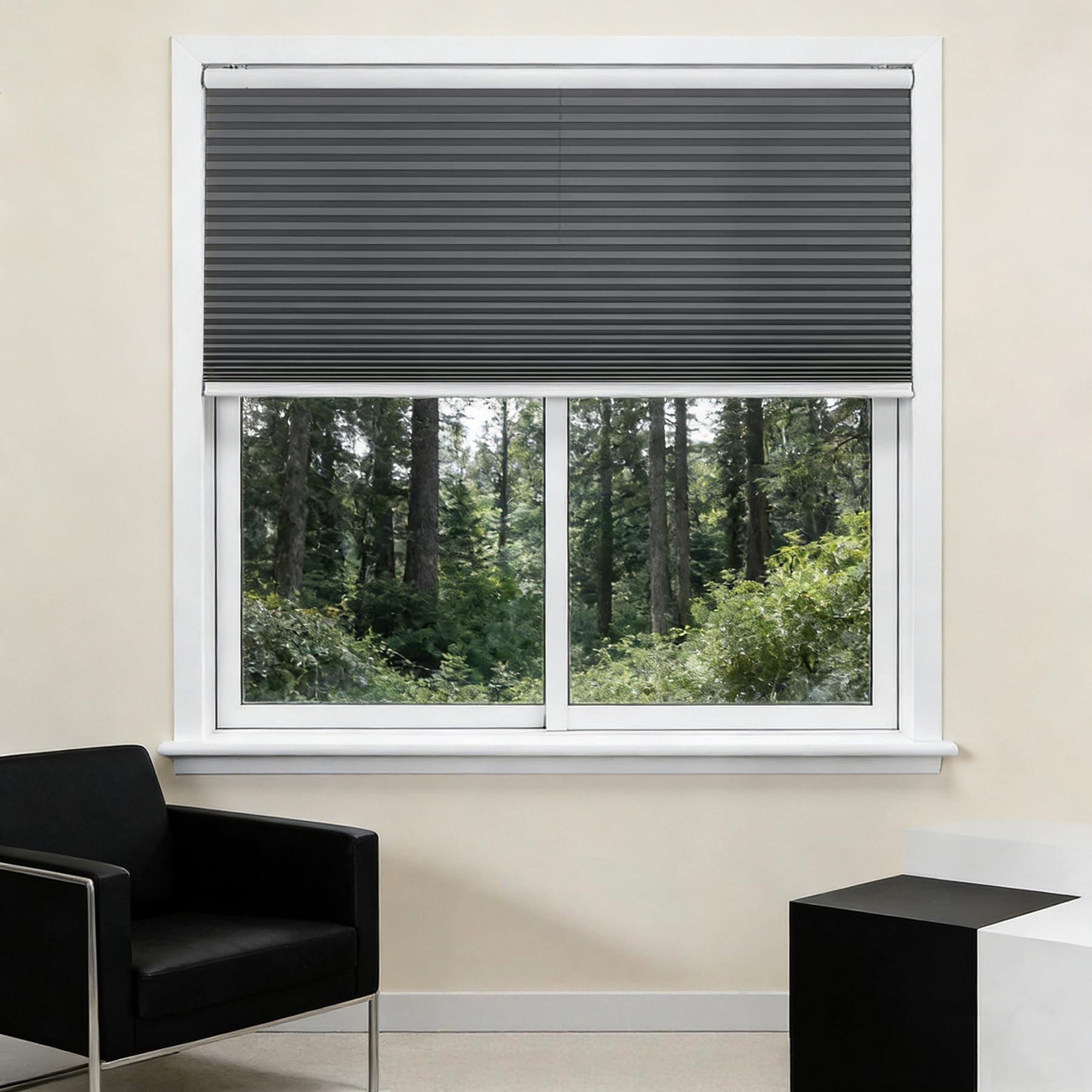 Store plissé protection privée et ouverture double sens réglable gris