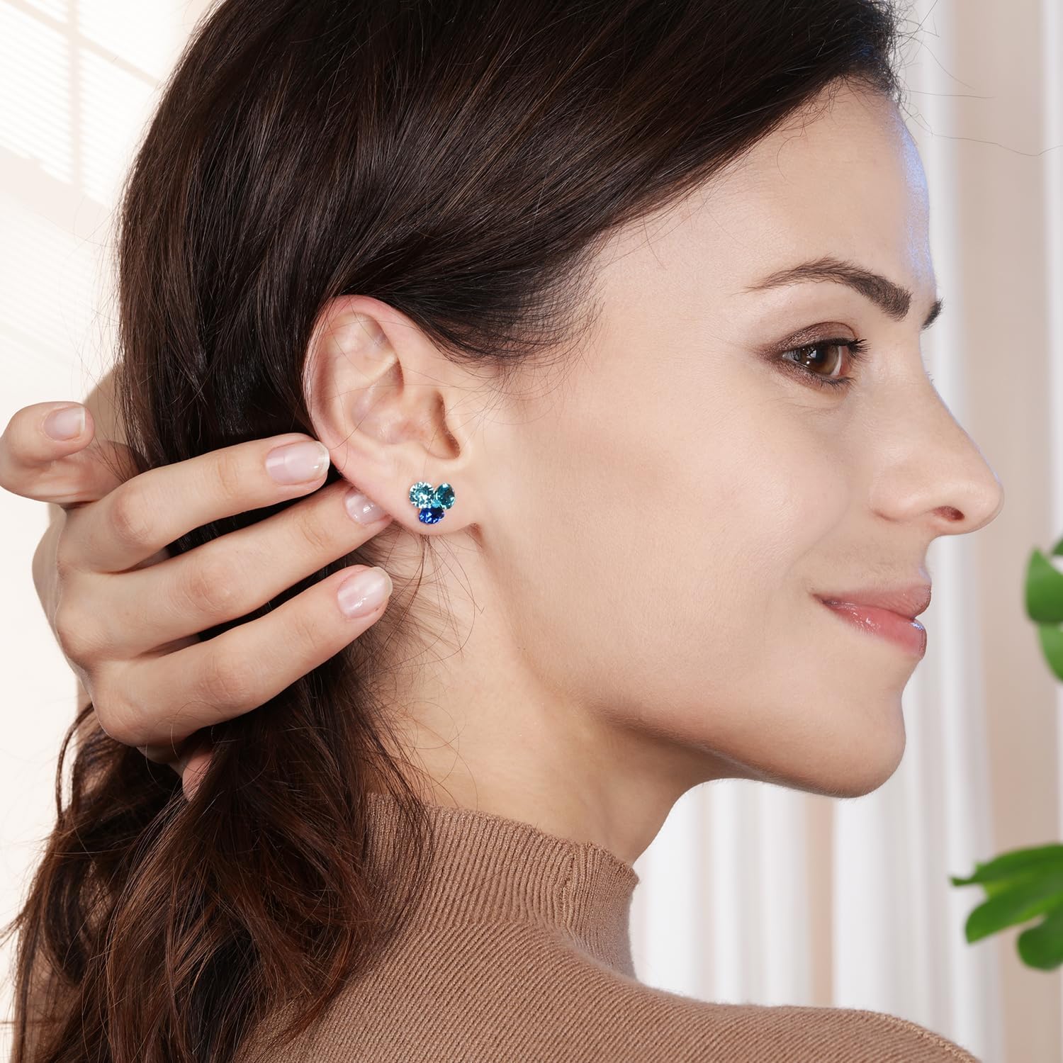 Chic Bijoux Birthstone Stud Earrings for Women – With 4 Austrian Crystals and 925 Sterling Silver – Gift for Mom, Pink/Blue/Purple/Green/Clear