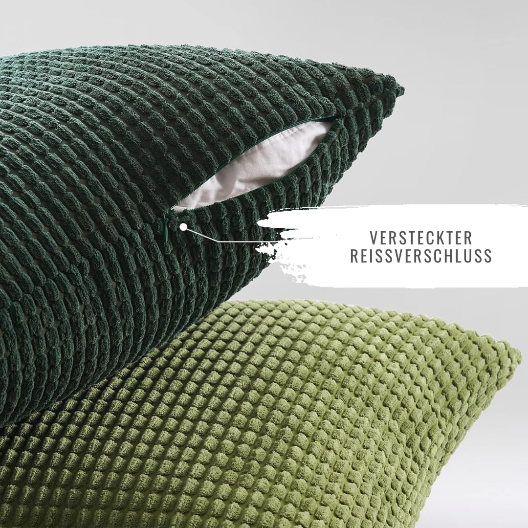4er Set Kissen-Bezug inklusive Füllung, Modell Sven, Kord Samt Sofakissen Farbverlauf abgestimmit Couchkissen Dekokissen Zierkissen Kopfkissen, mit Reisverschluss, weich & angenehm (Grün, 50 x 50 cm)