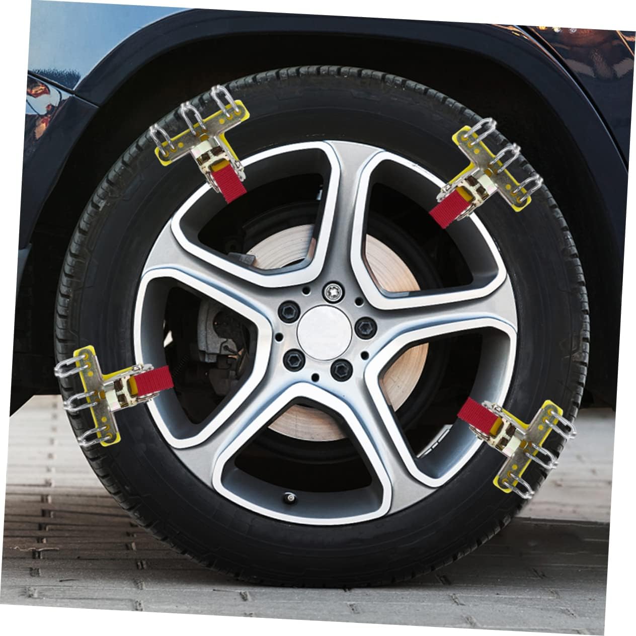 Unomor 2pcs Vehicle Snow Chains Anti-Skid Tire Chains for Cars SUVs Emergency Traction for Ice Snow Heavy-Duty Car Tire Traction Winter Driving Accessories Random Color