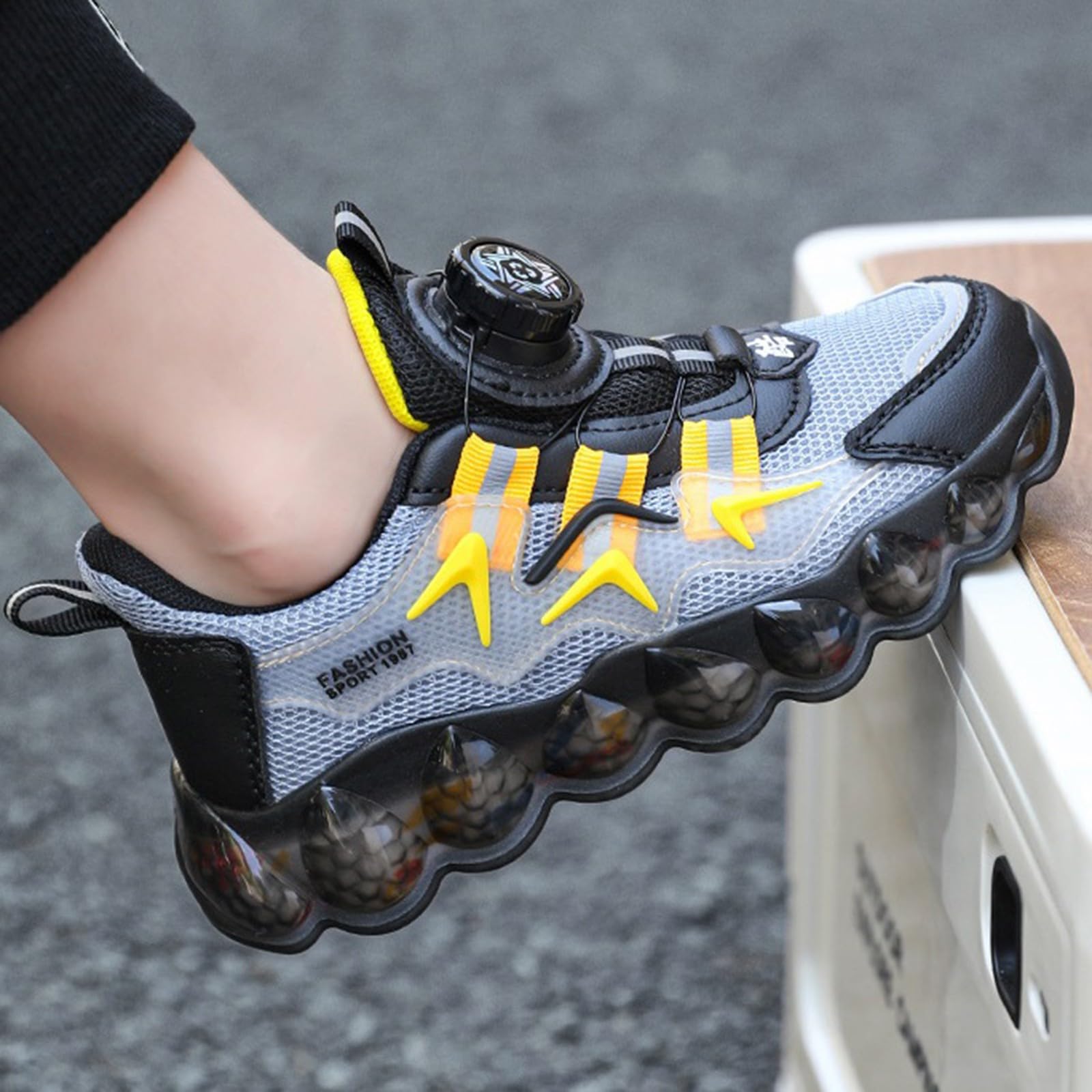 Chaussures de tennis pour garçons - Taille 1 - Printemps, été et automne - Maille respirante - Boucle rotative - Lacets réglables - Taille M et L - Chaussures de sport décontractées pour enfants