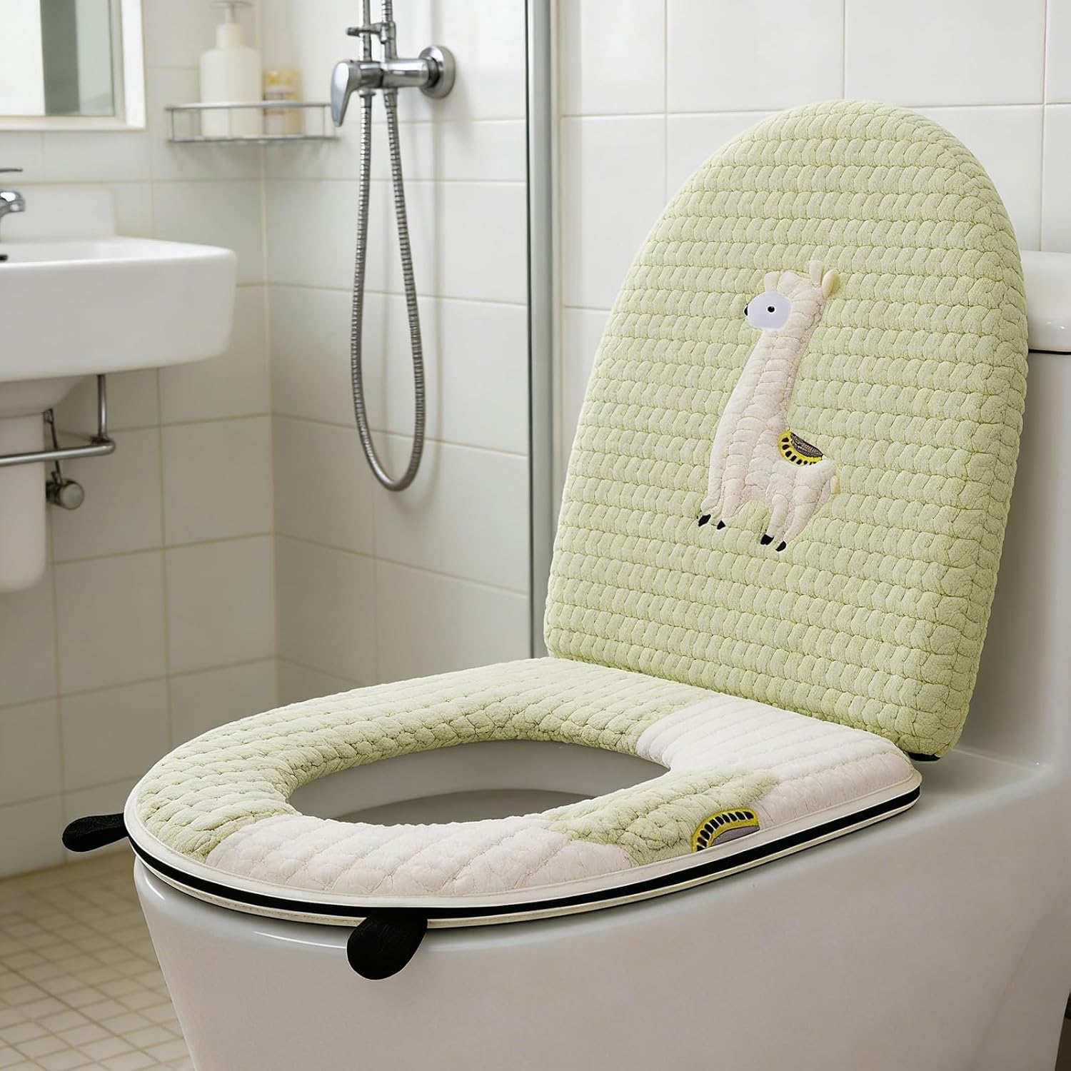 Cartoon Alpaca Toilet Lid Cover Set with Handle and Zipper, Thicker Warm Soft Plush Toilet Seat Cover Pad, Universal Fit for Round and Oval Toilet Seats, Easy Installation & Washable (Green)